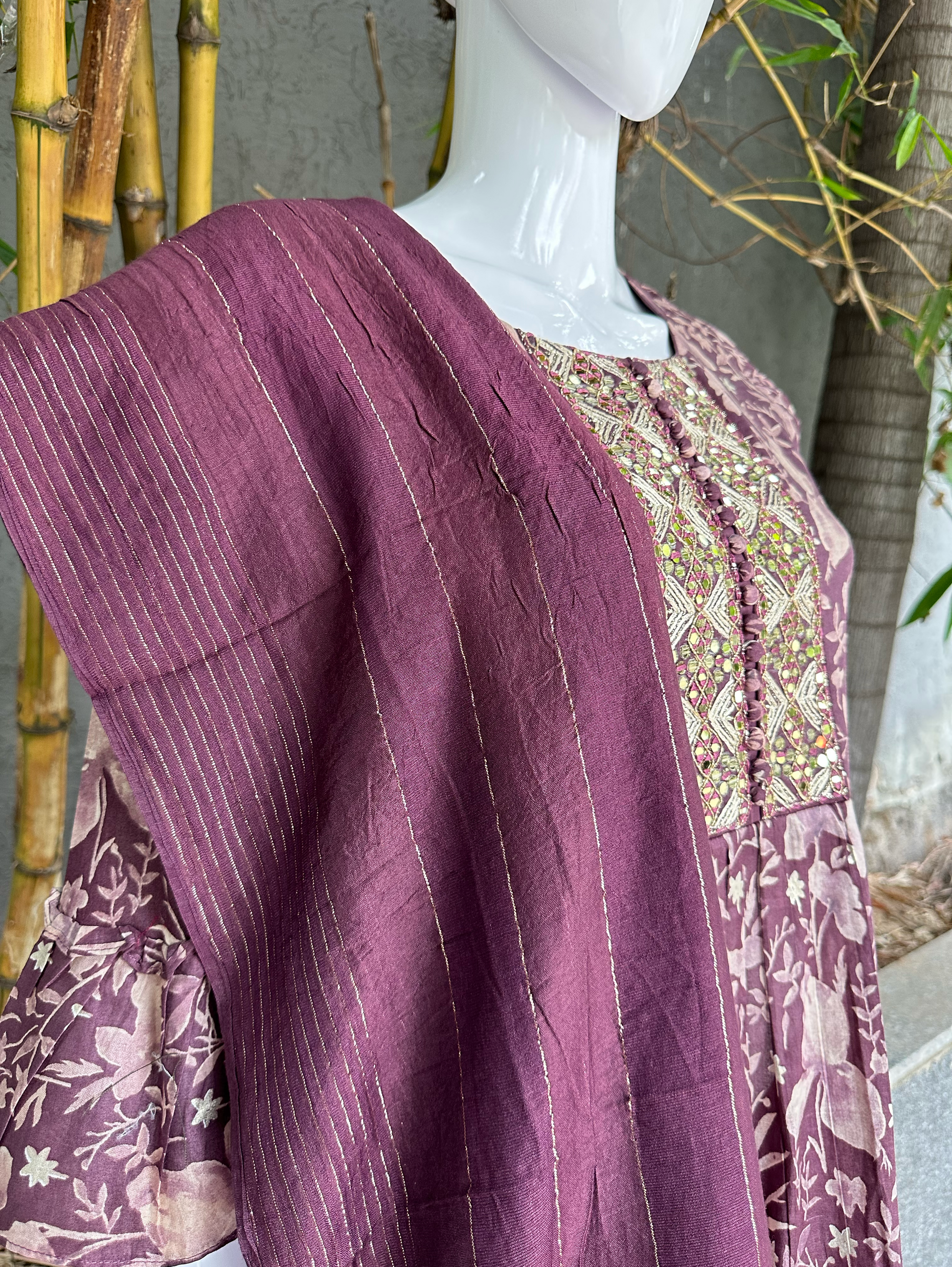 Mull Cotton Naira Embroidery Mirror work Set