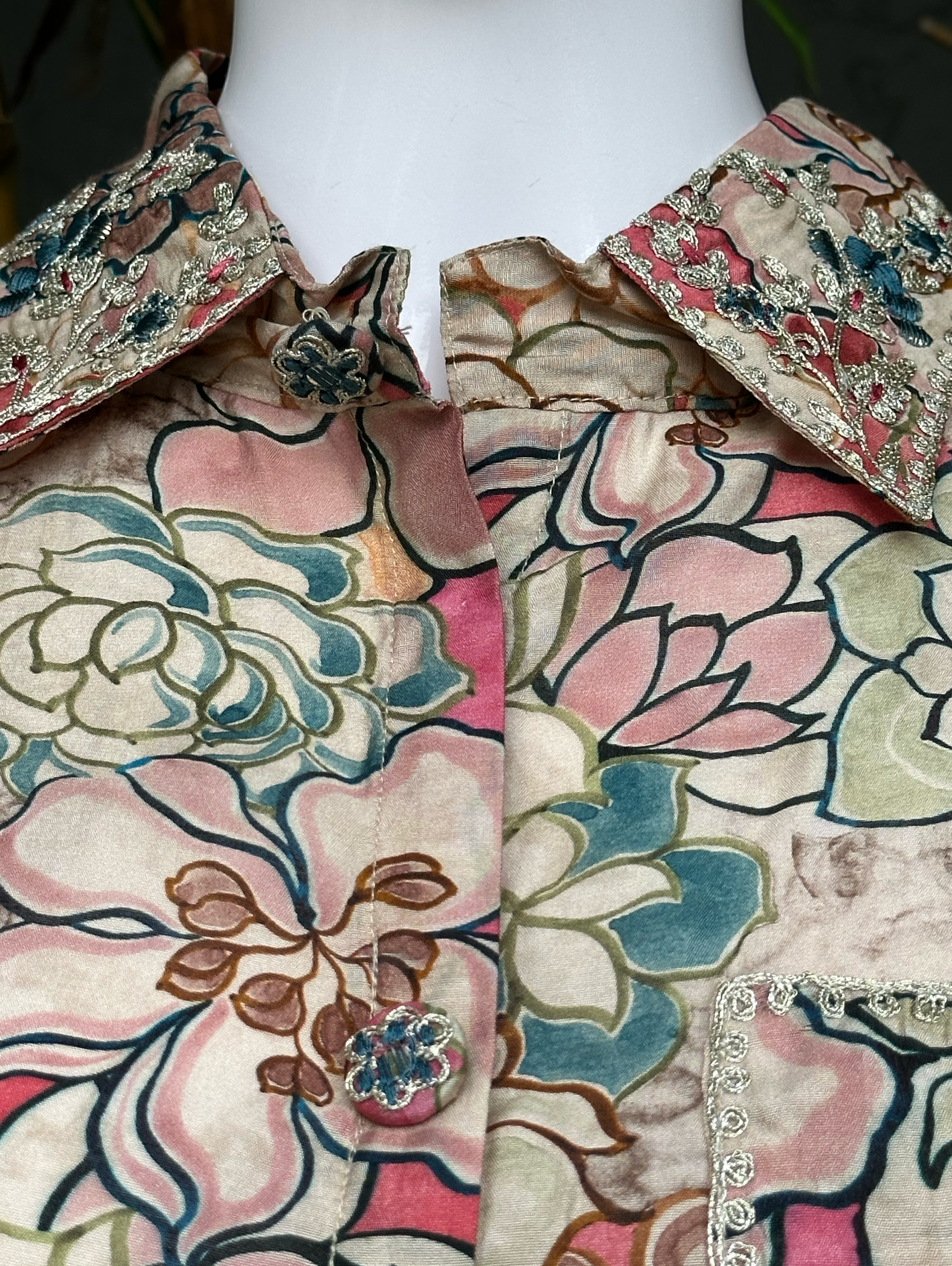 Image of Muslin Collar & Pocket Embroidery Coords