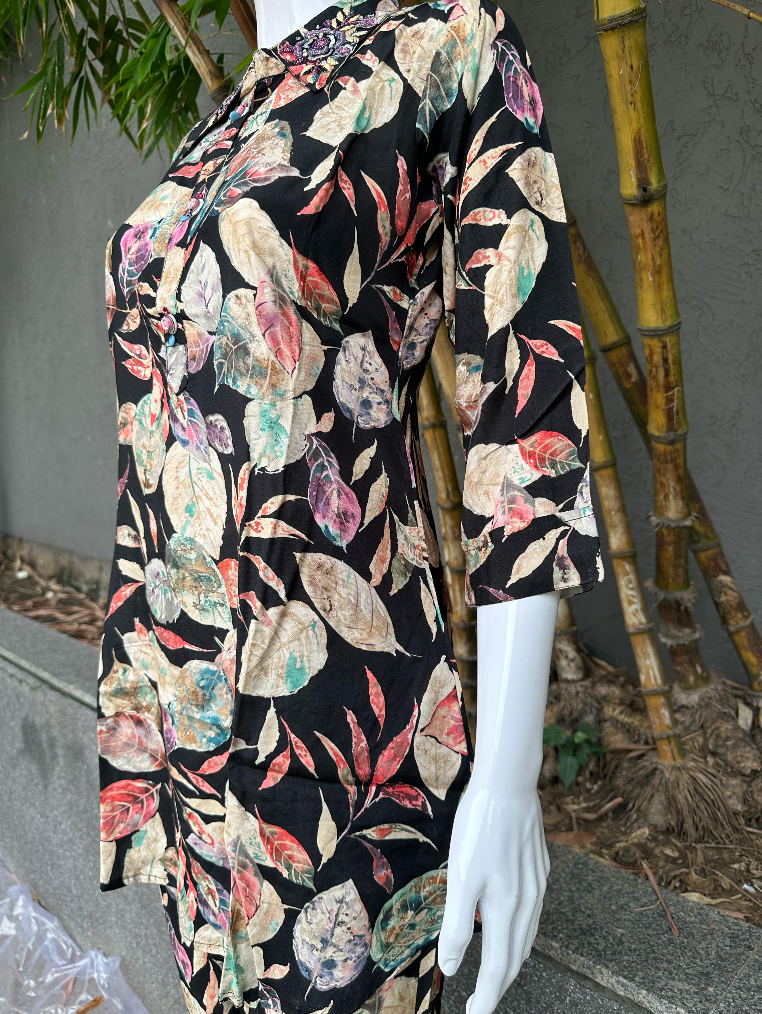 Muslin with Collar Embroidery Coords