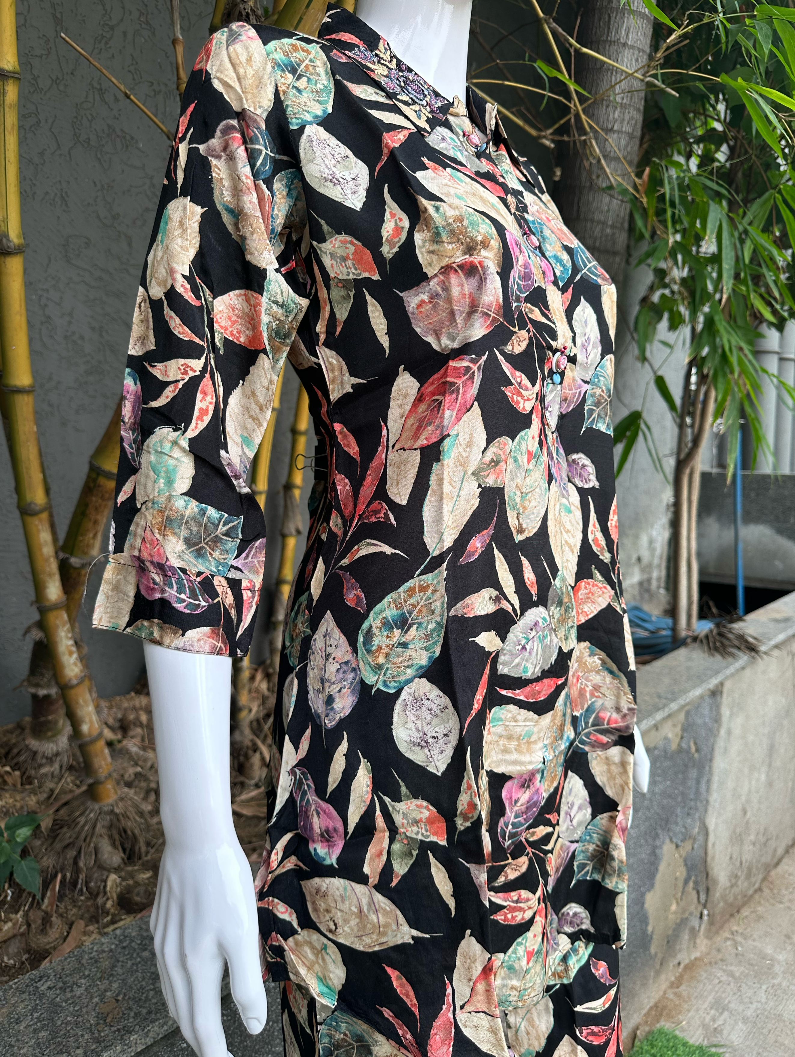 Image of Muslin with Collar Embroidery Coords