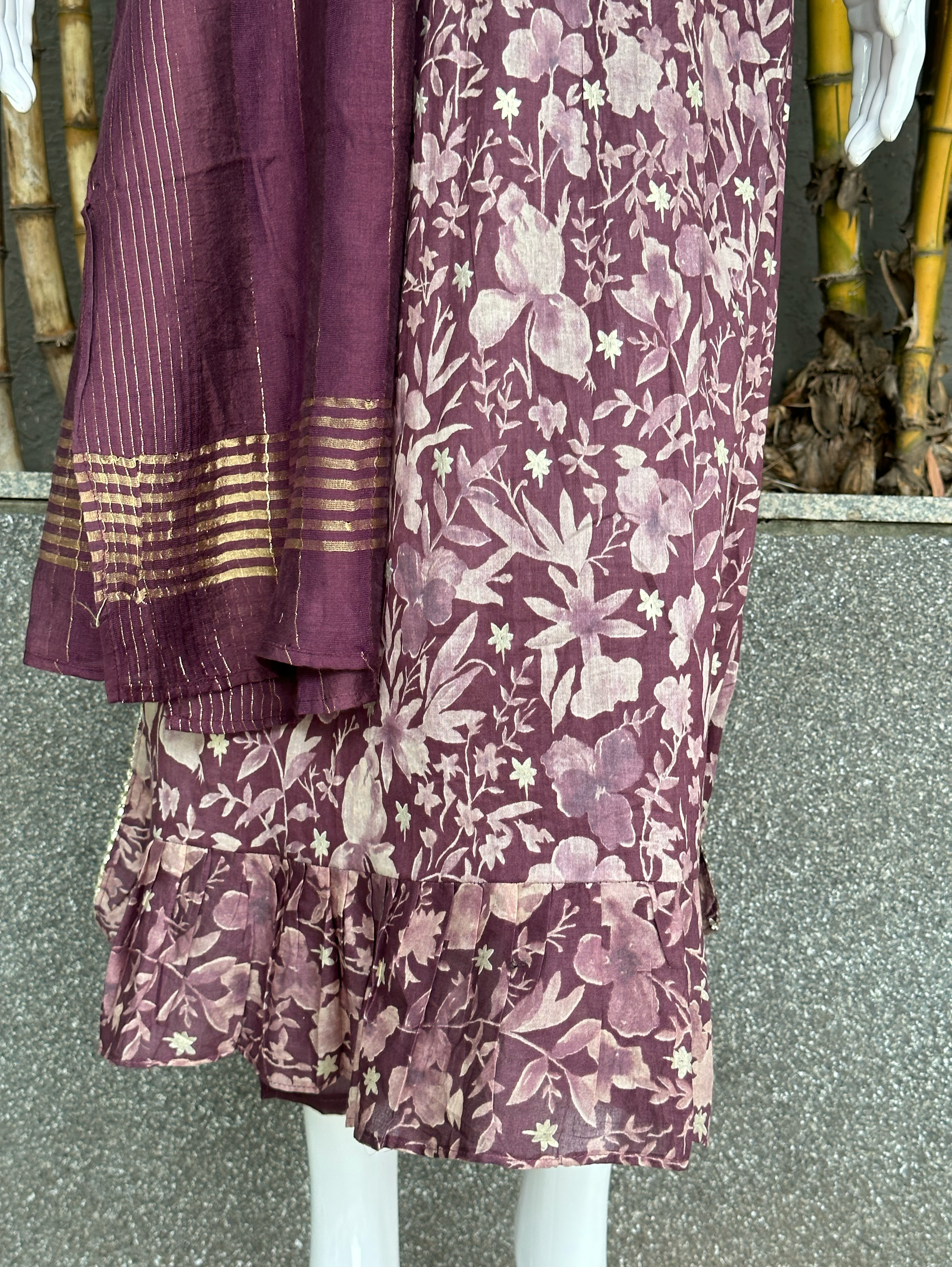 Mull Cotton Naira Embroidery Mirror work Set