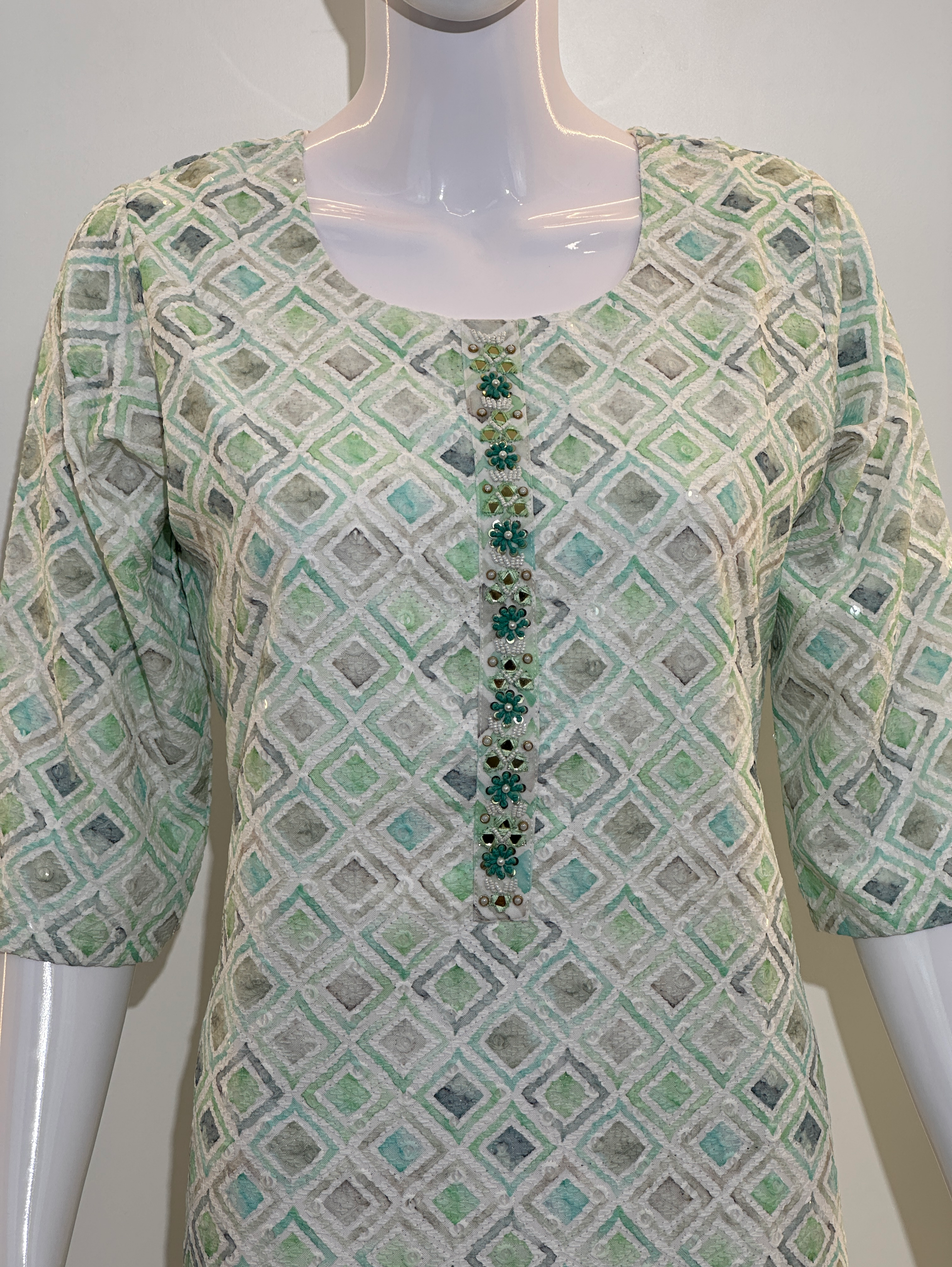 Lucknowi Straight Kurti