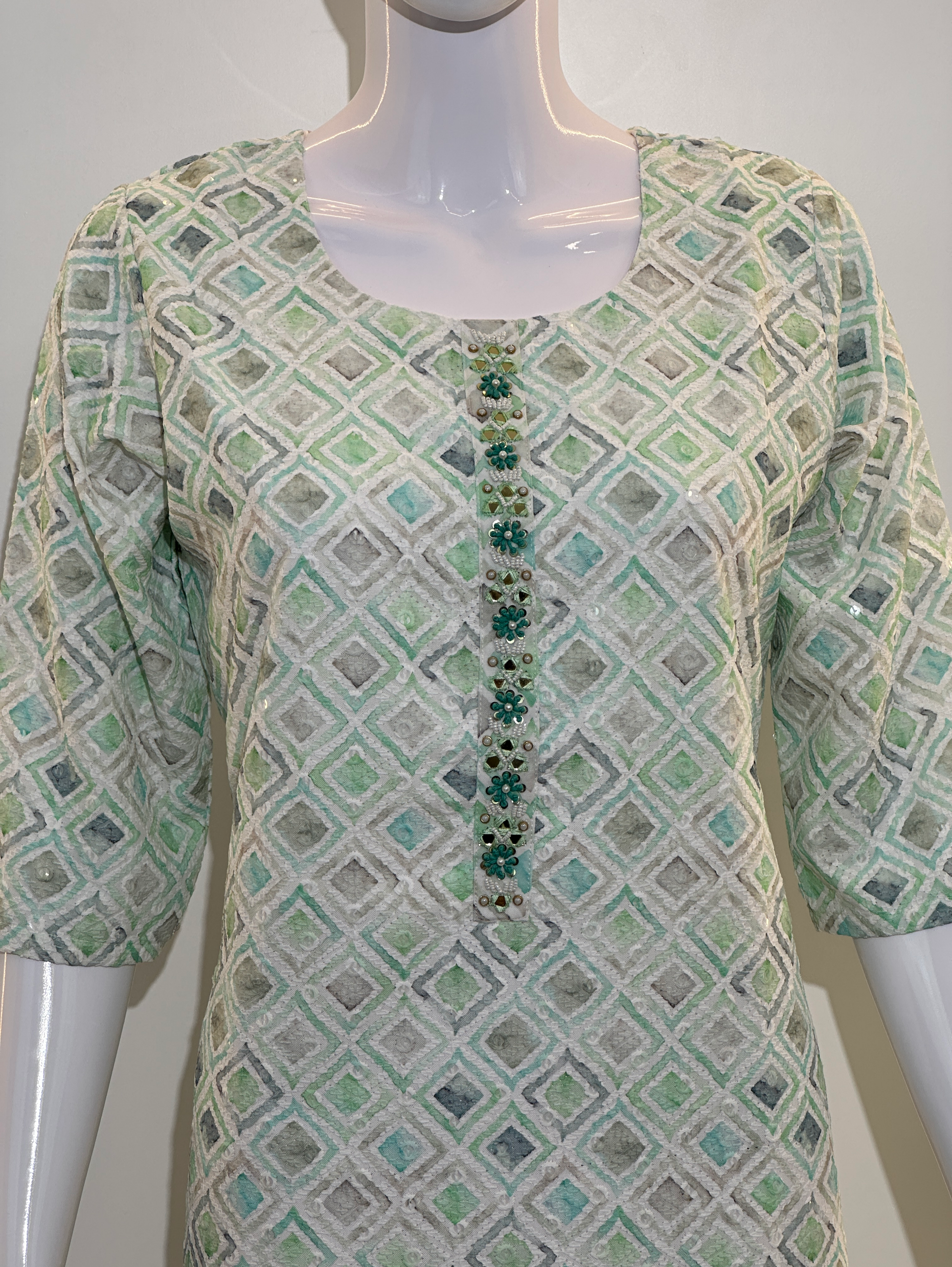 Lucknowi Straight Kurti