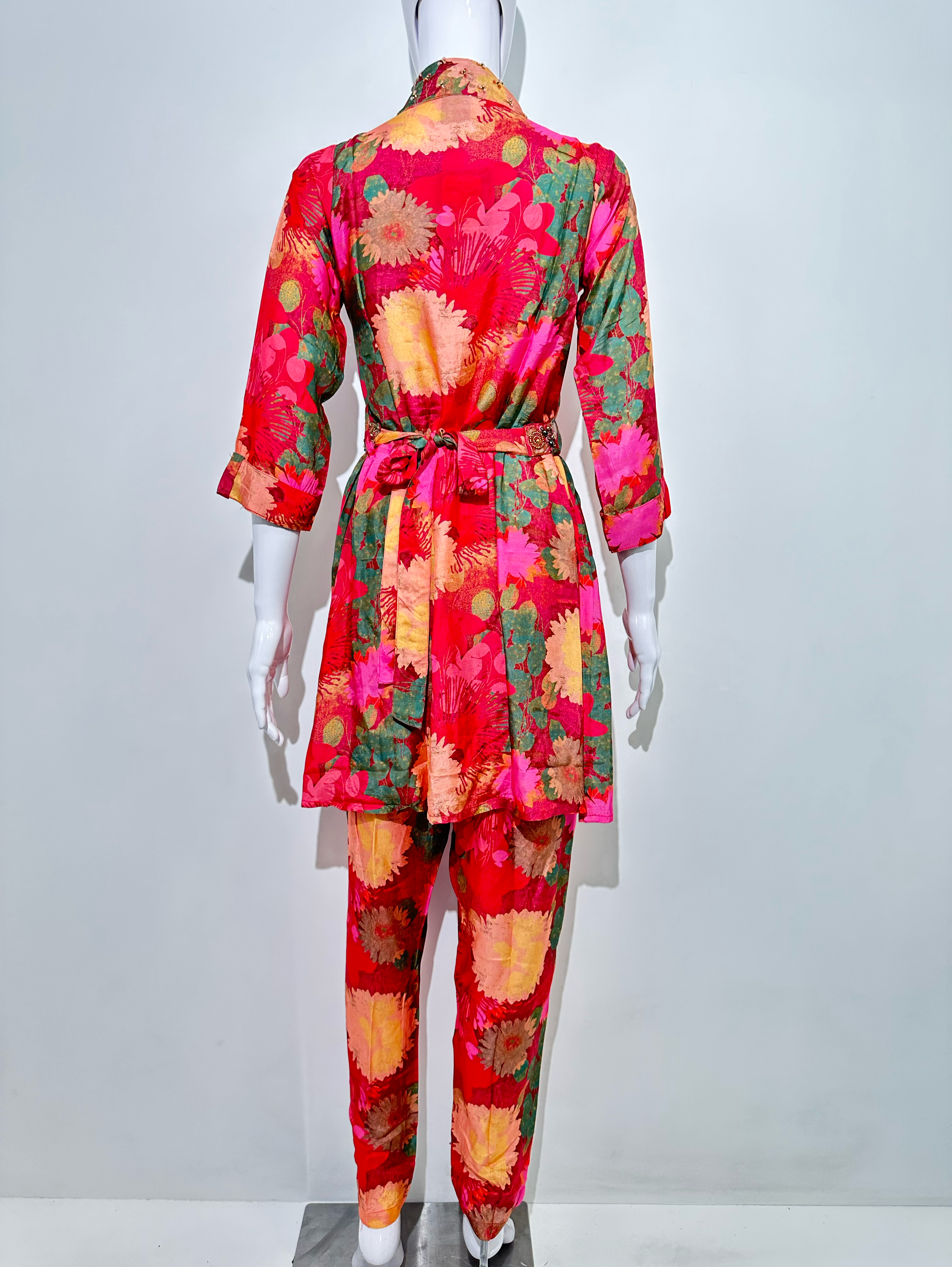 Image of Muslin Hand work Coord Set - with Belt