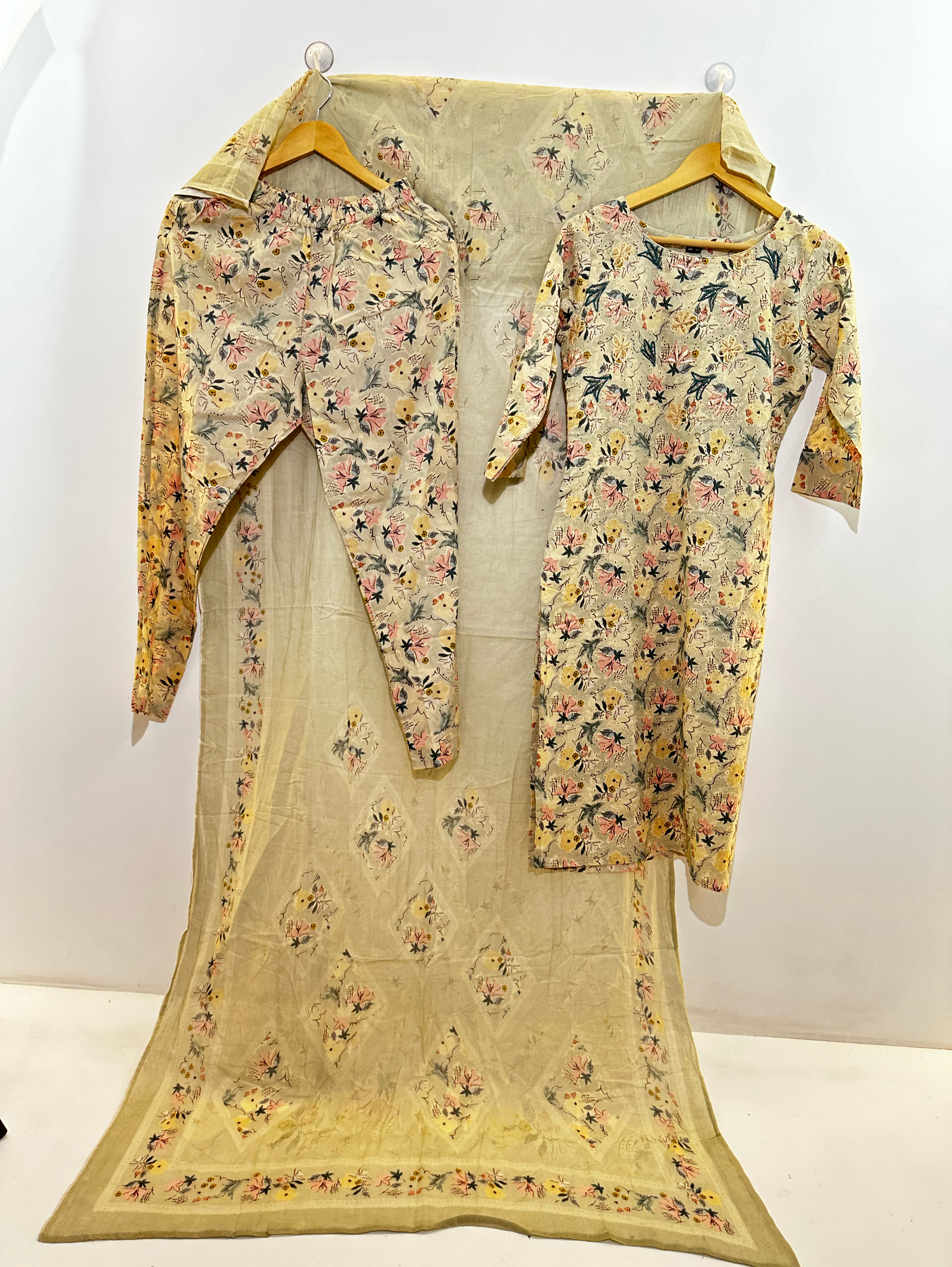 Lucknowi work Cotton Kurti Set -3 Piece