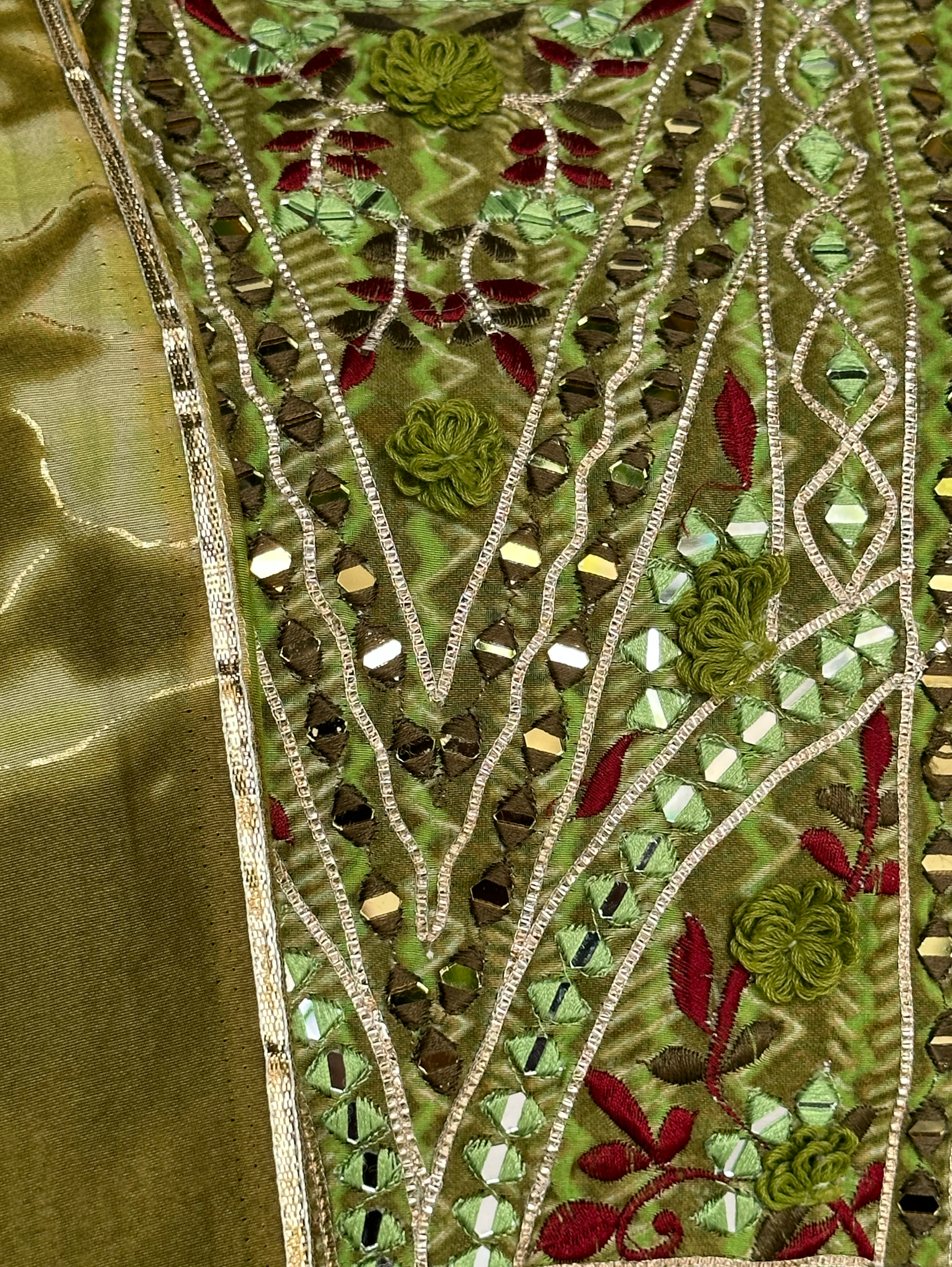 Muslin 3 Piece Embroidery kurti Set