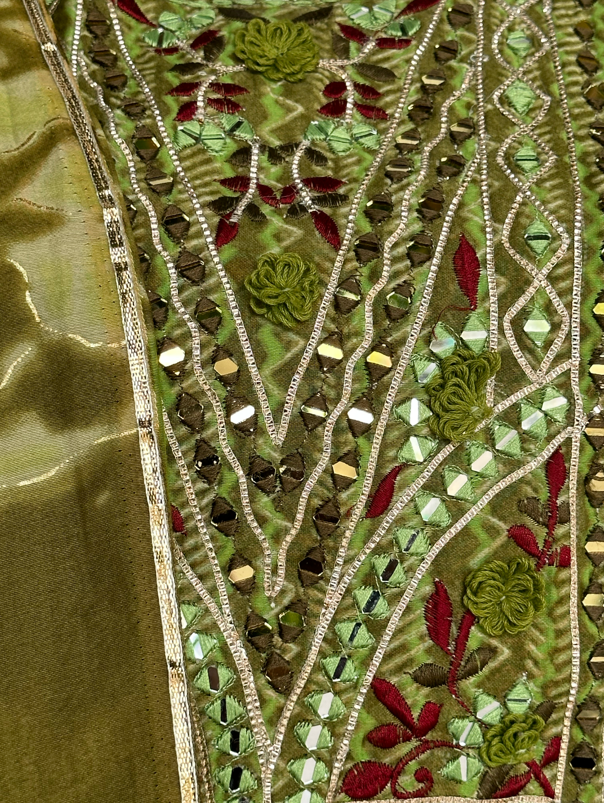 Muslin 3 Piece Embroidery kurti Set