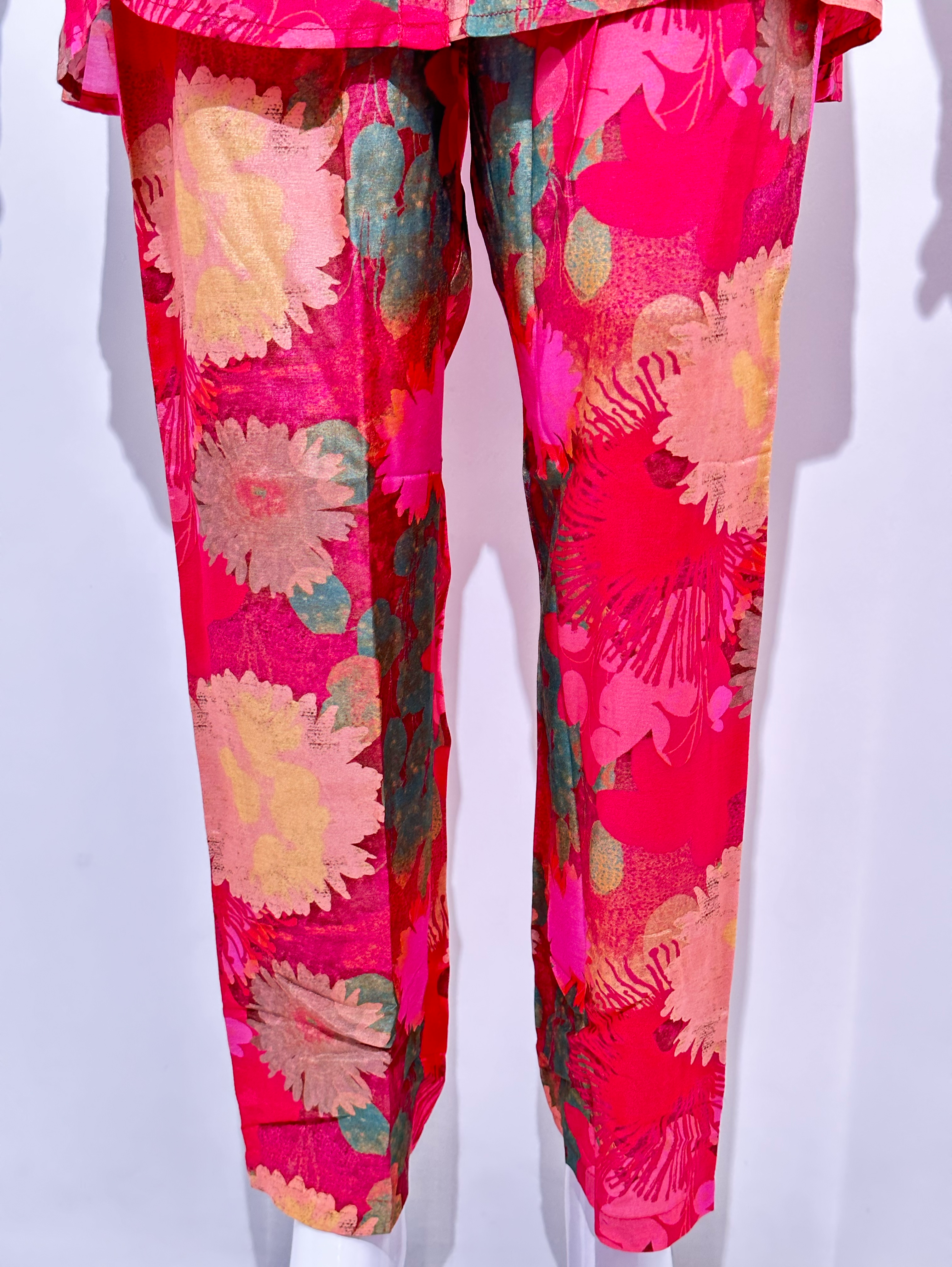 Image of Muslin Hand work Coord Set - with Belt