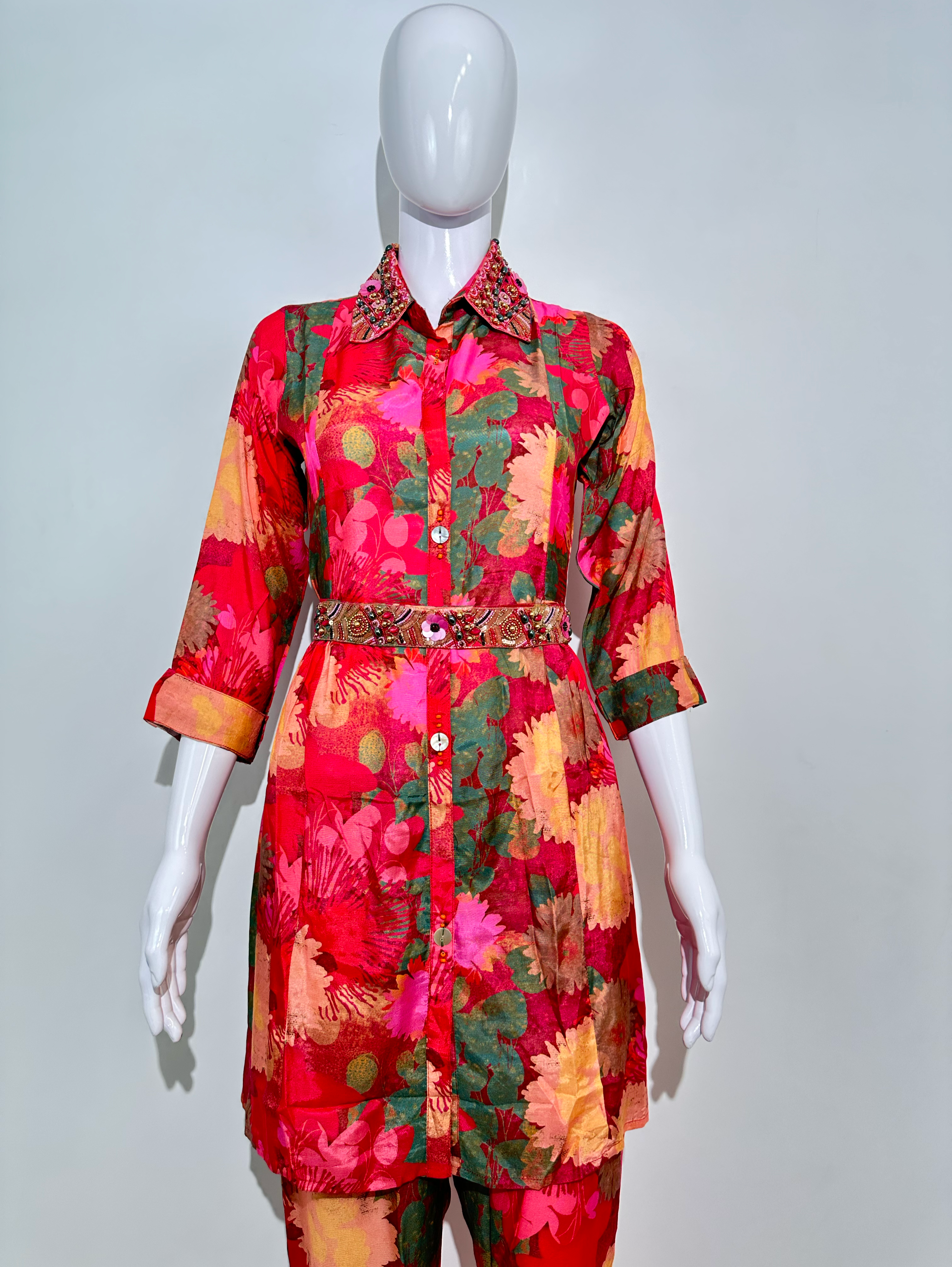 Image of Muslin Hand work Coord Set - with Belt