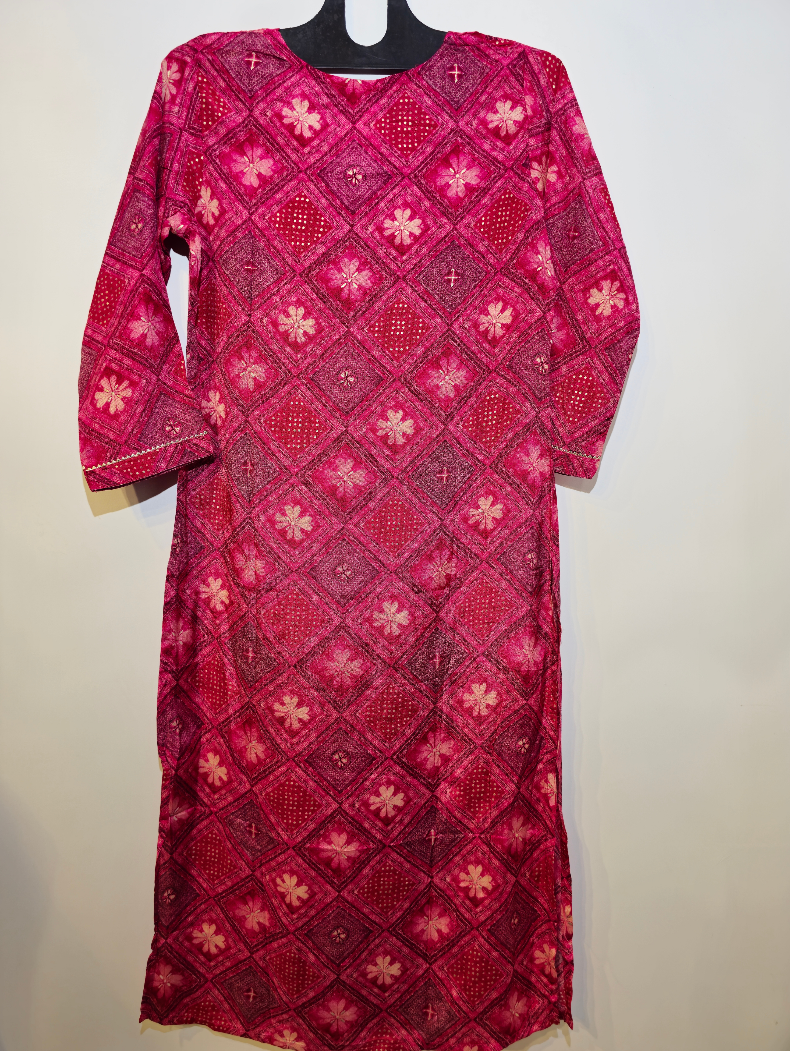 Image of Designer Muslin Straight Kurti