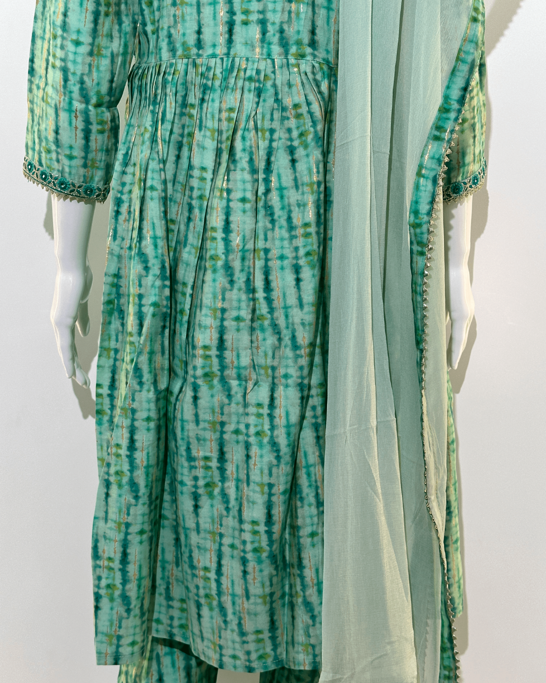 Image of Alia Cut Muslin Kurti Set- 3 Piece