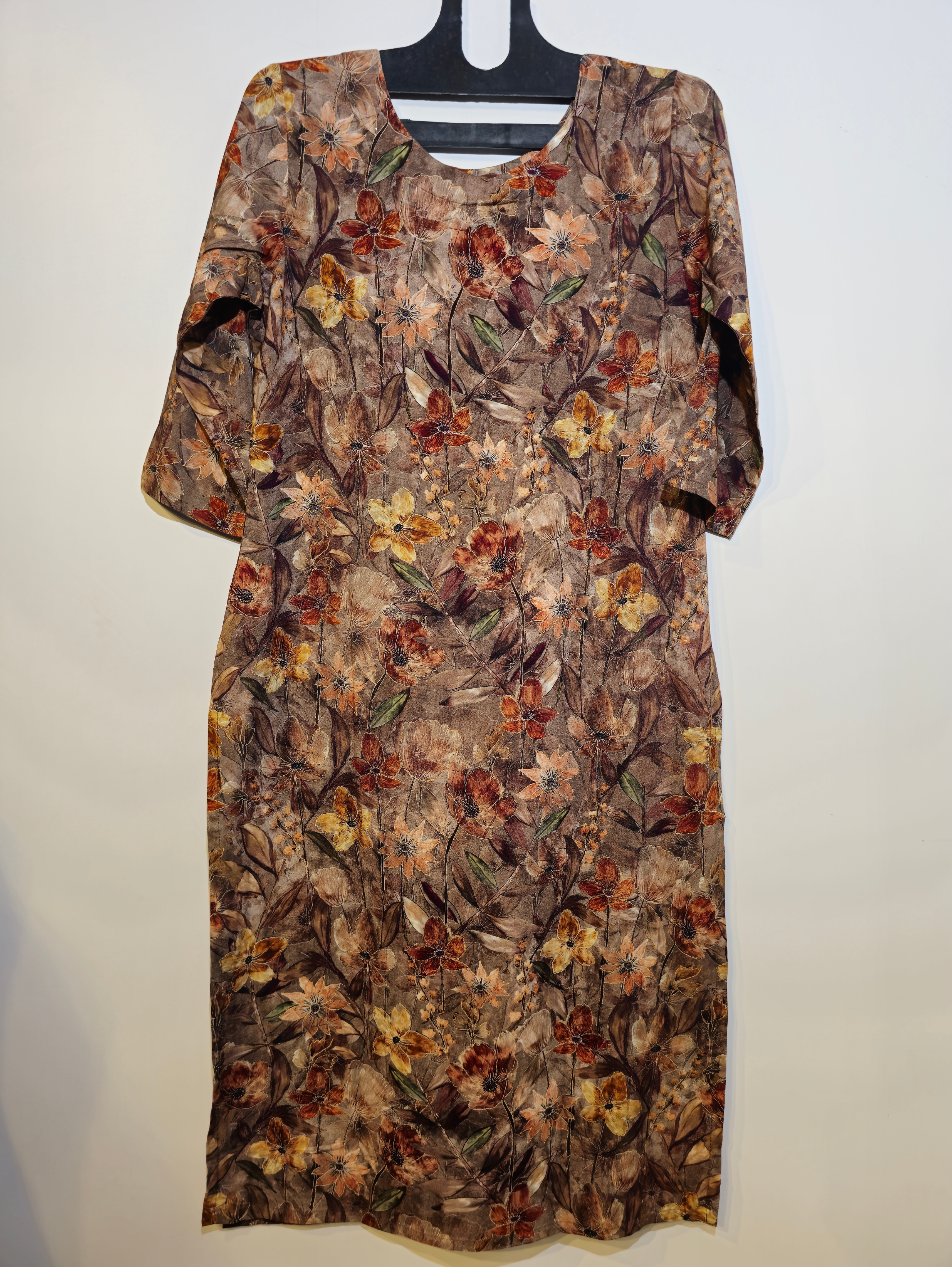 Image of Designer Muslin Straight Kurti