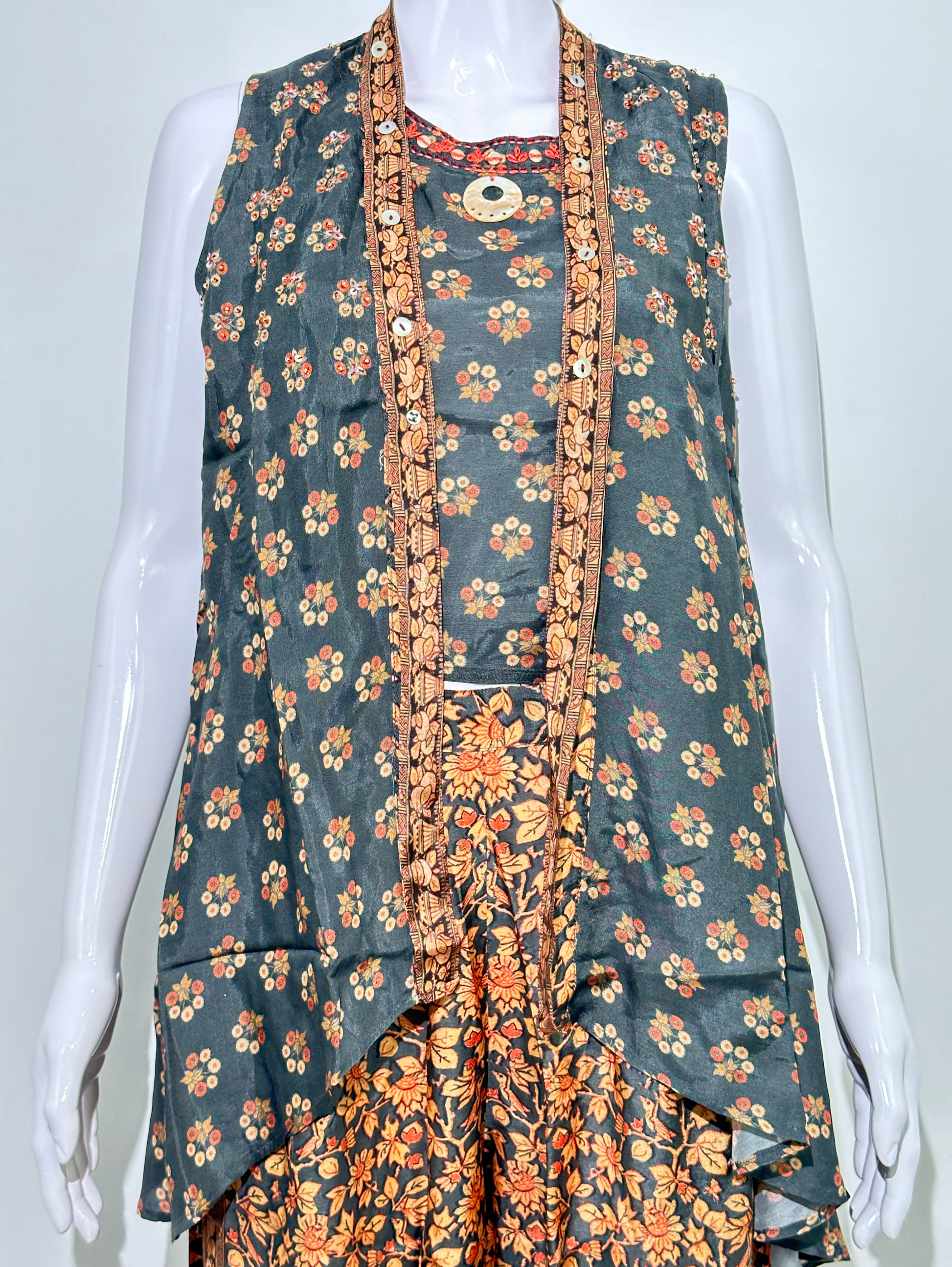 Muslin Print with Thread Sequence work - Attached Jacket
