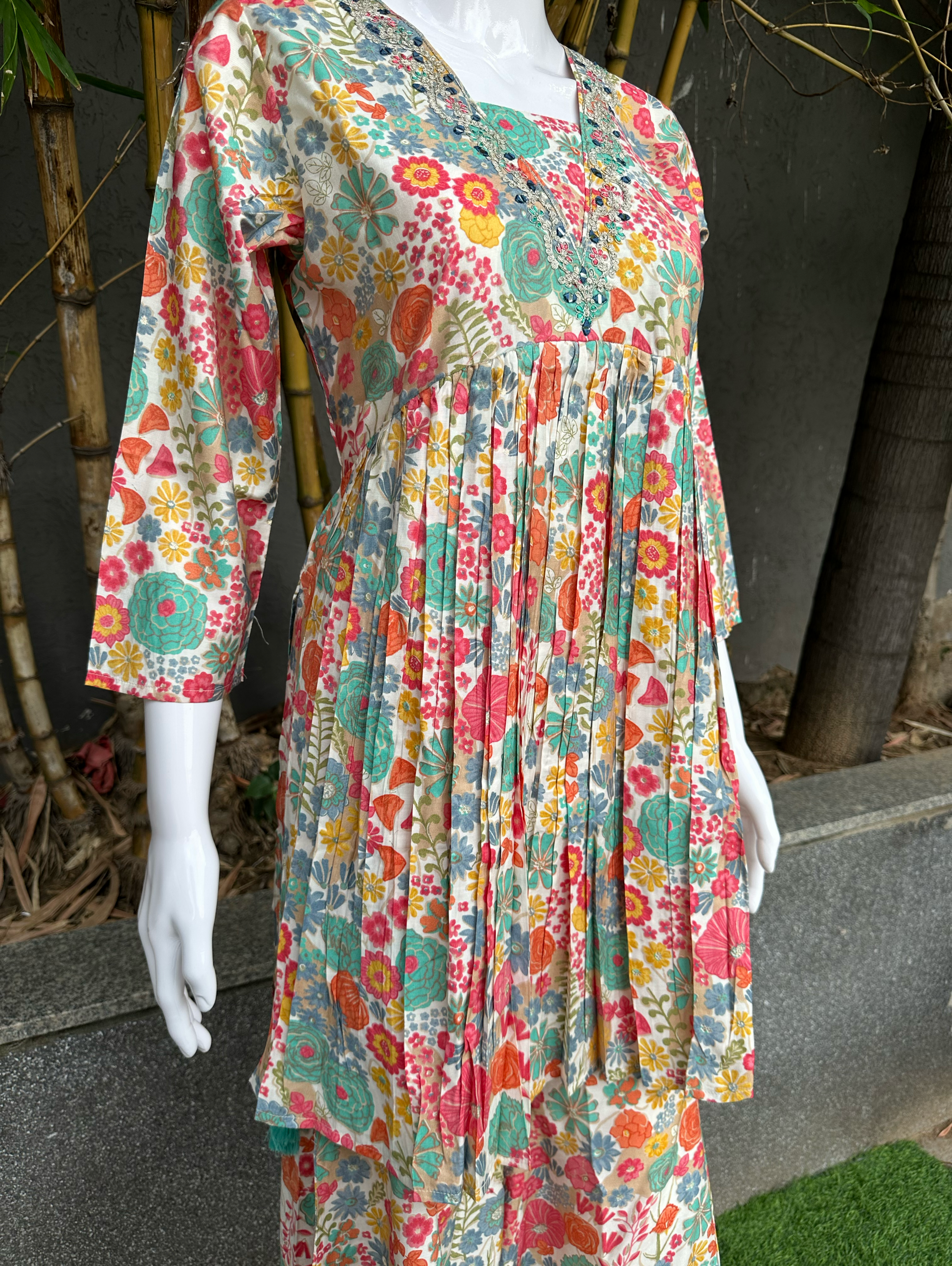 Muslin Flower Print V Neck Mirror coords
