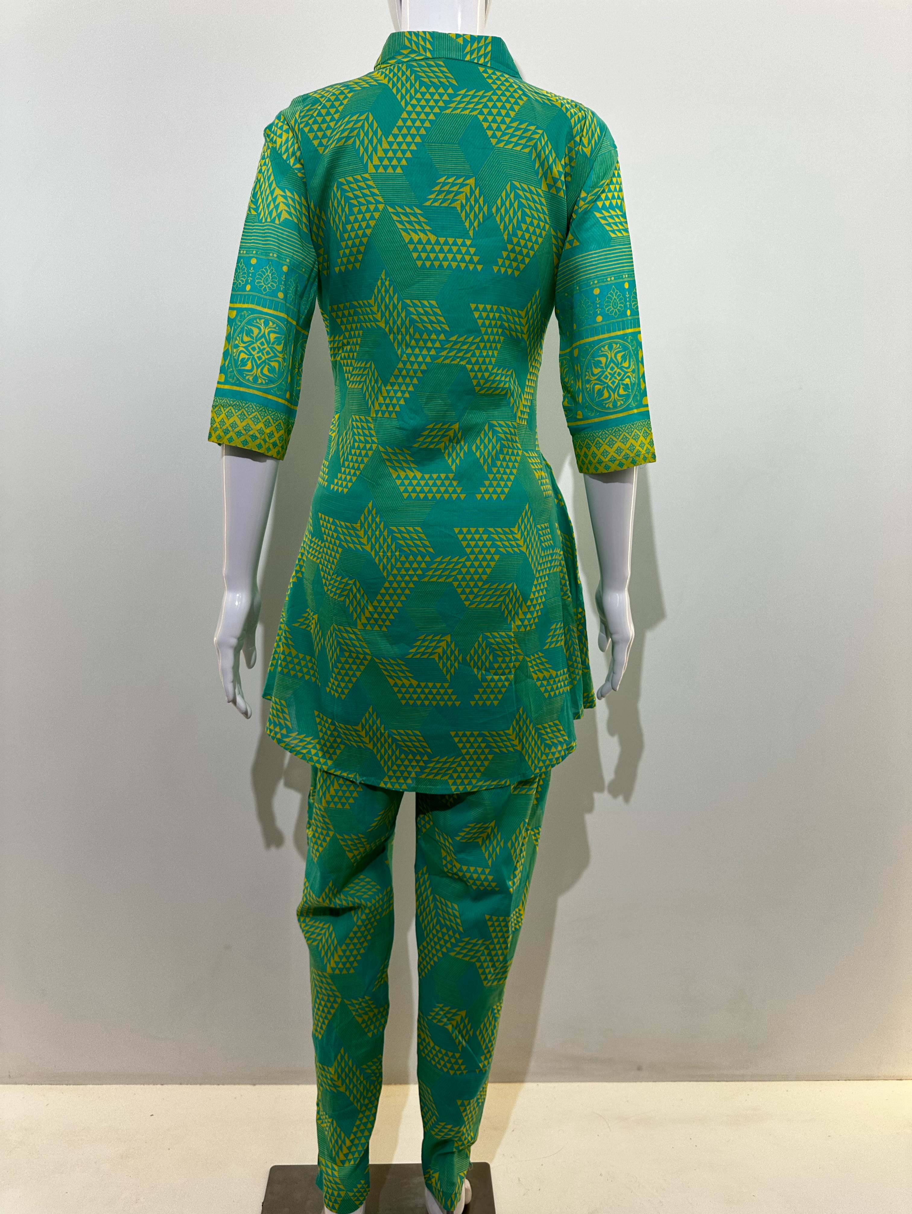 Image of Green Pattern Embroidery Coord Set