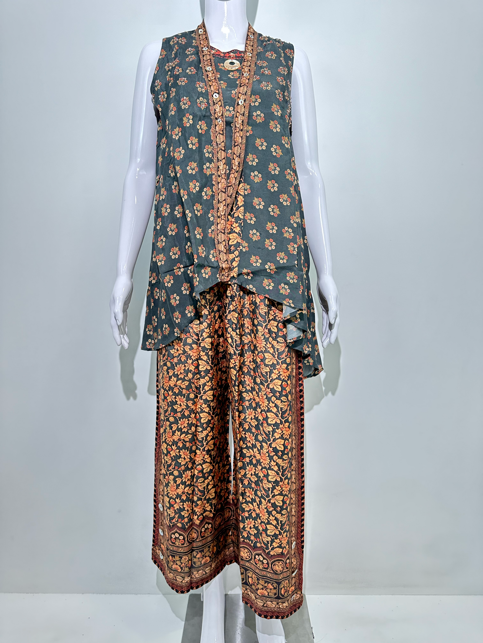 Muslin Print with Thread Sequence work - Attached Jacket