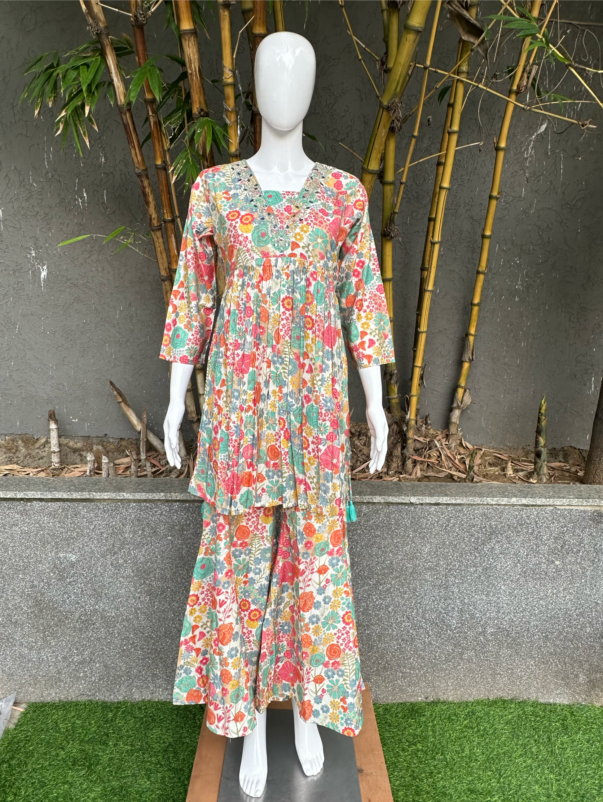 Muslin Flower Print V Neck Mirror coords