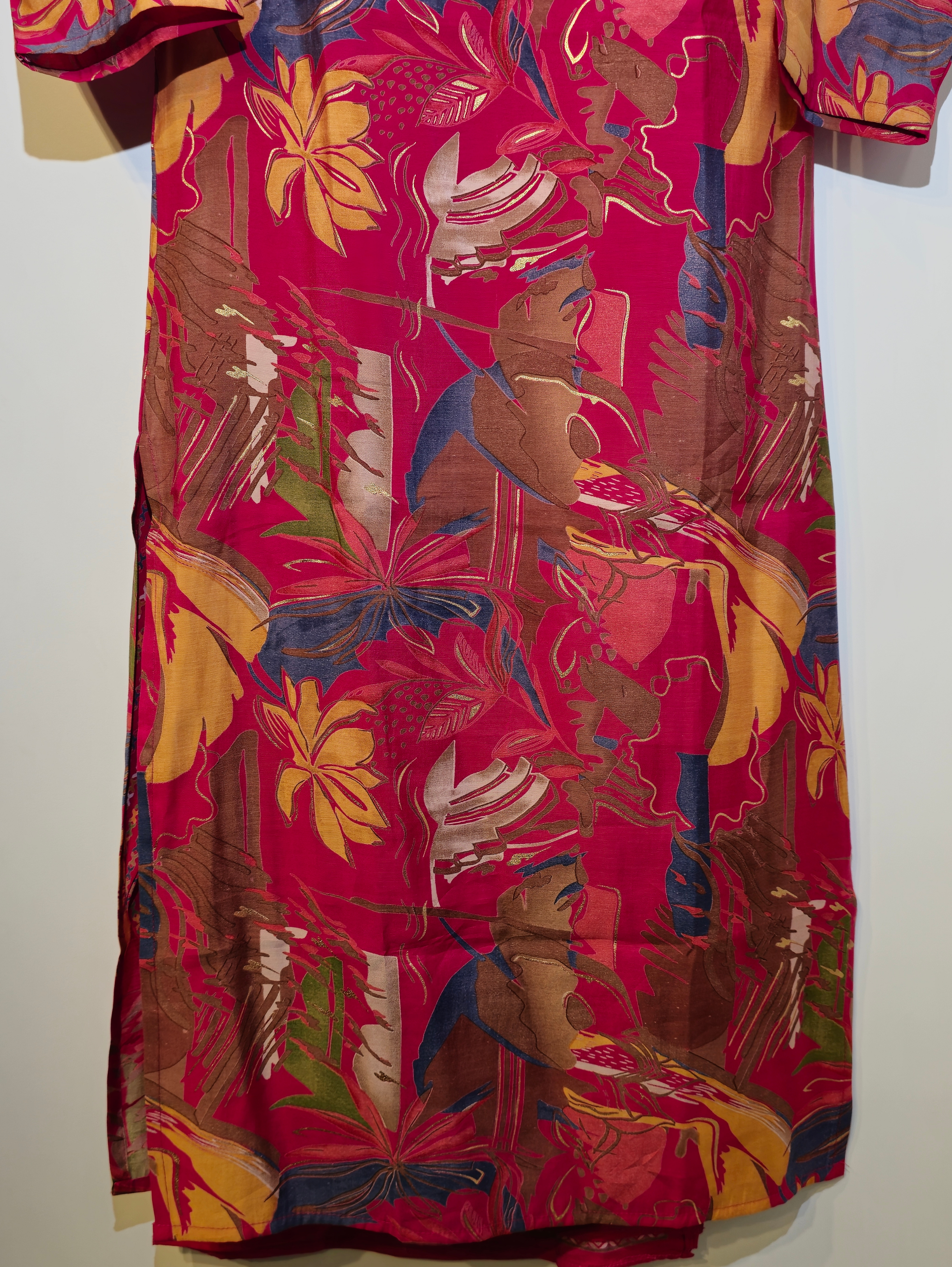 Image of Pure Muslin Straight Kurti Set - 3 Piece