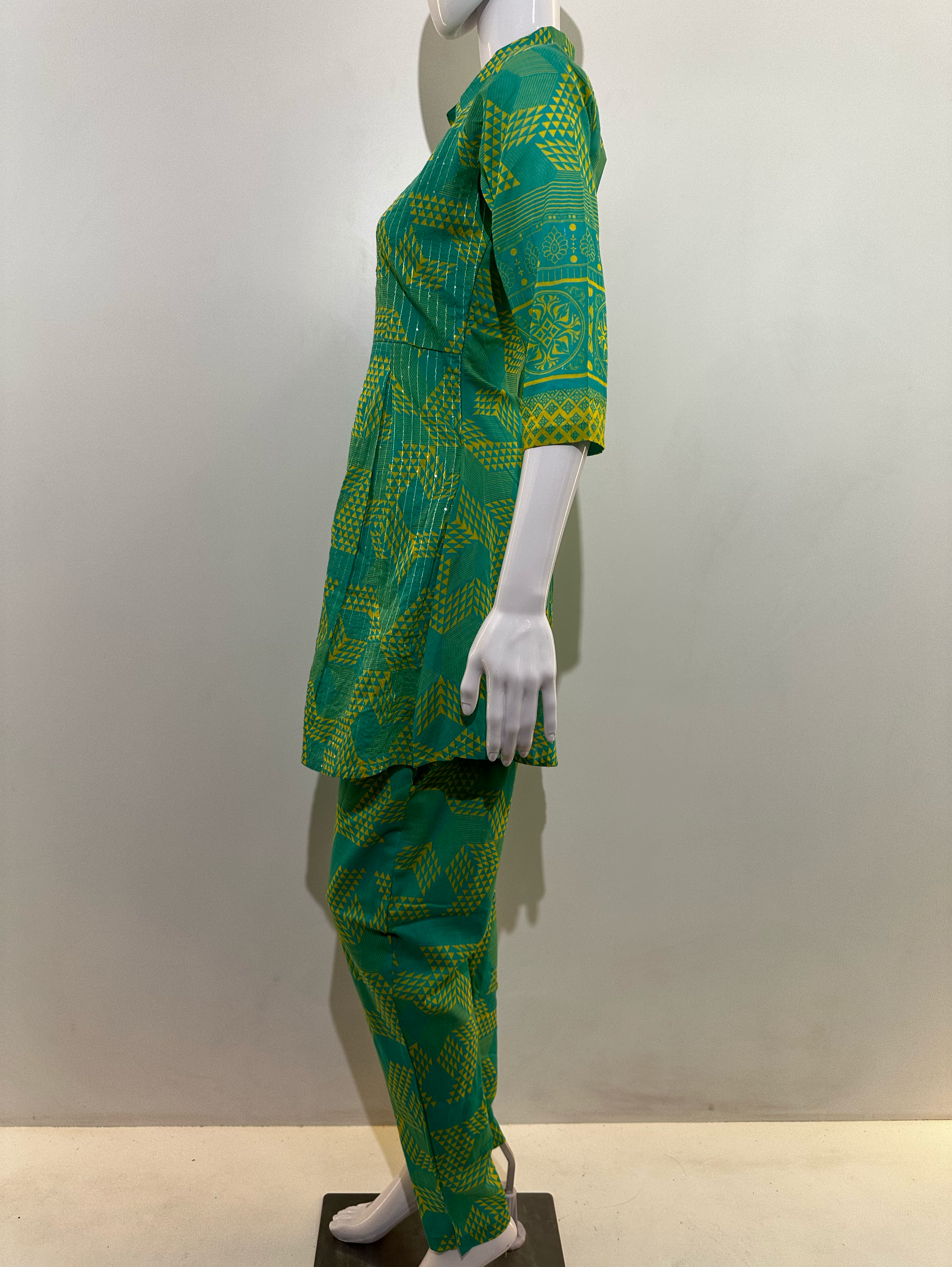 Image of Green Pattern Embroidery Coord Set