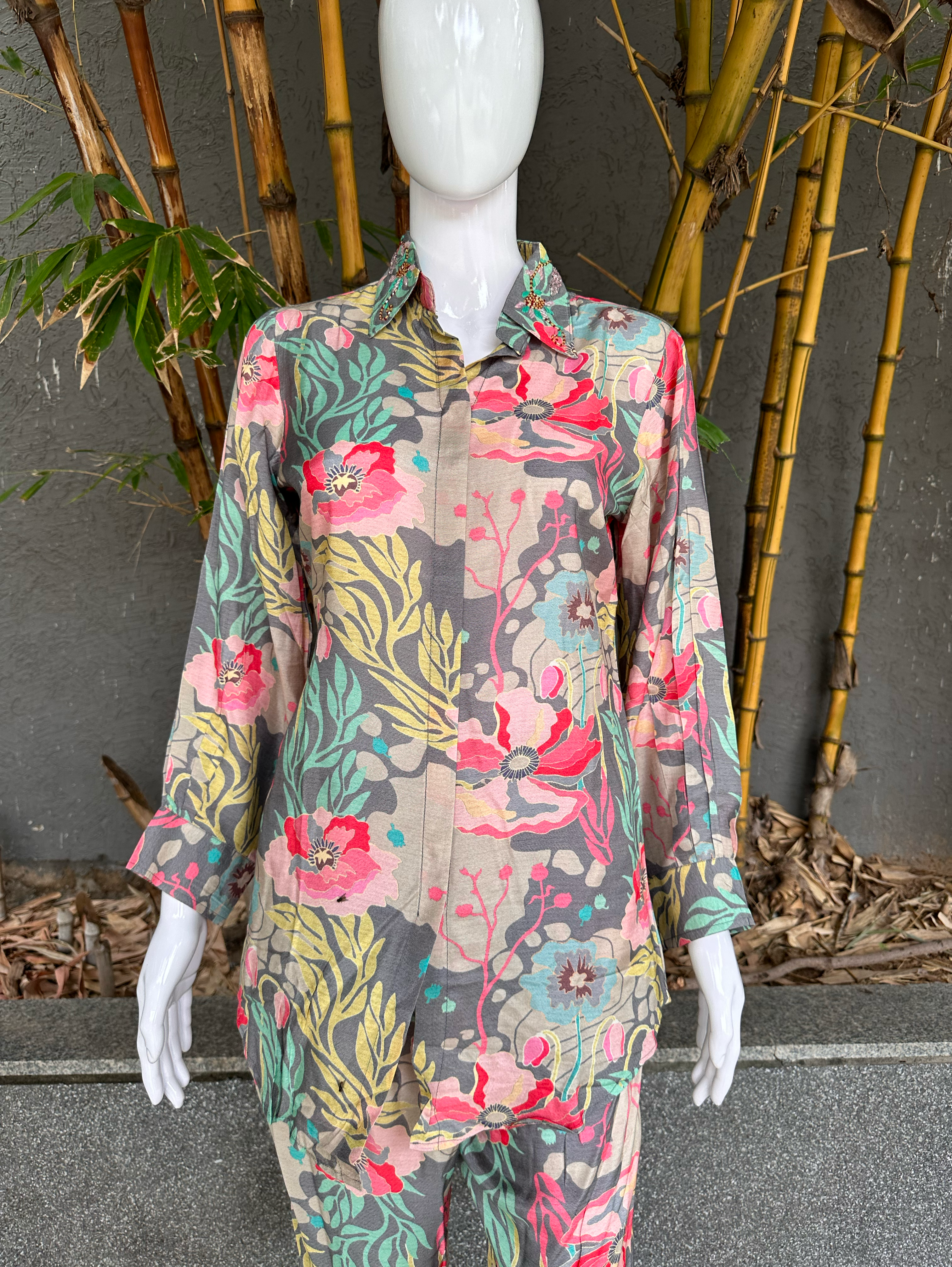 Image of Muslin Flower Print Coord Set with Hand work