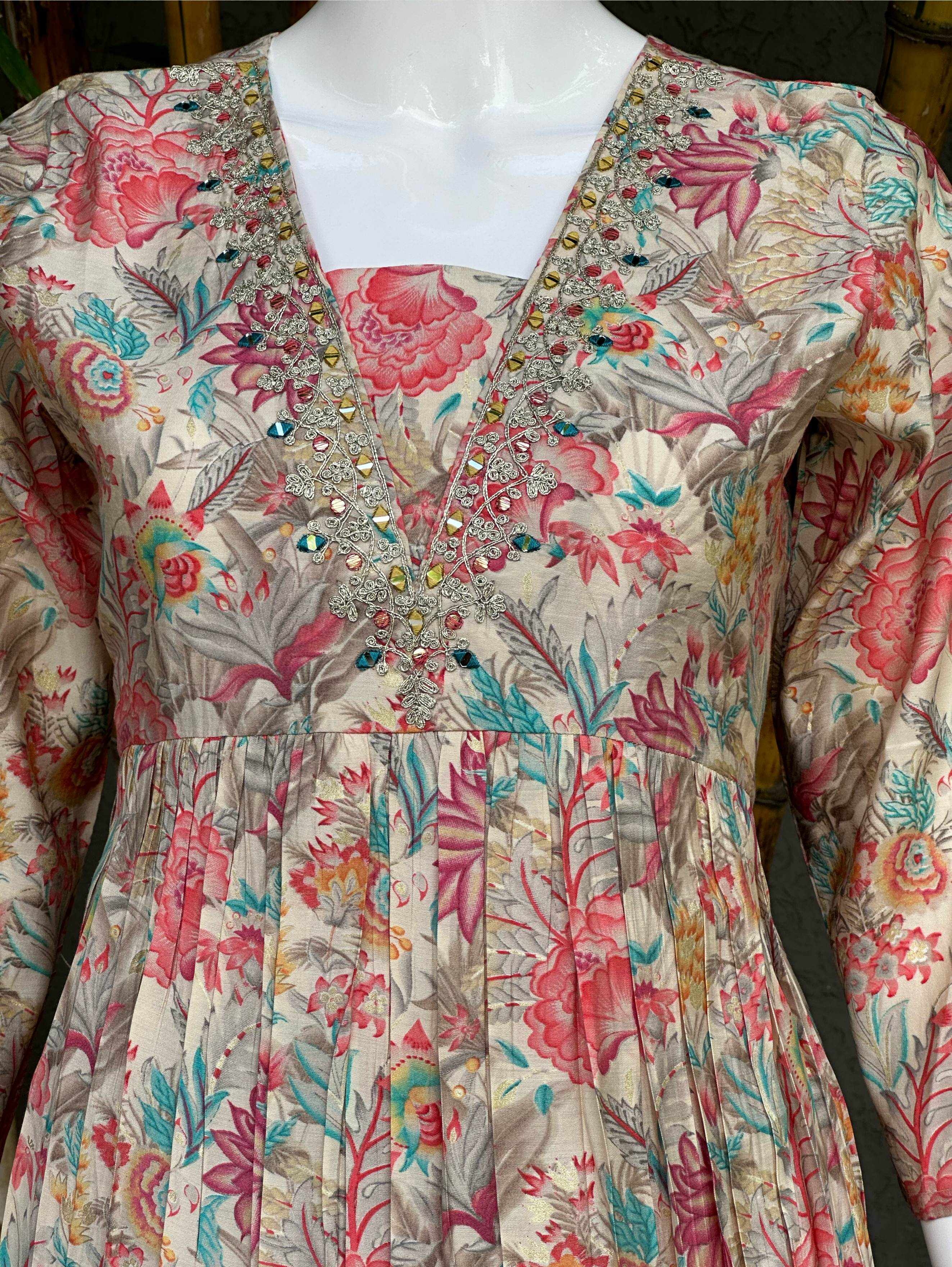 Image of Muslin Flower Print V Neck Mirror coords