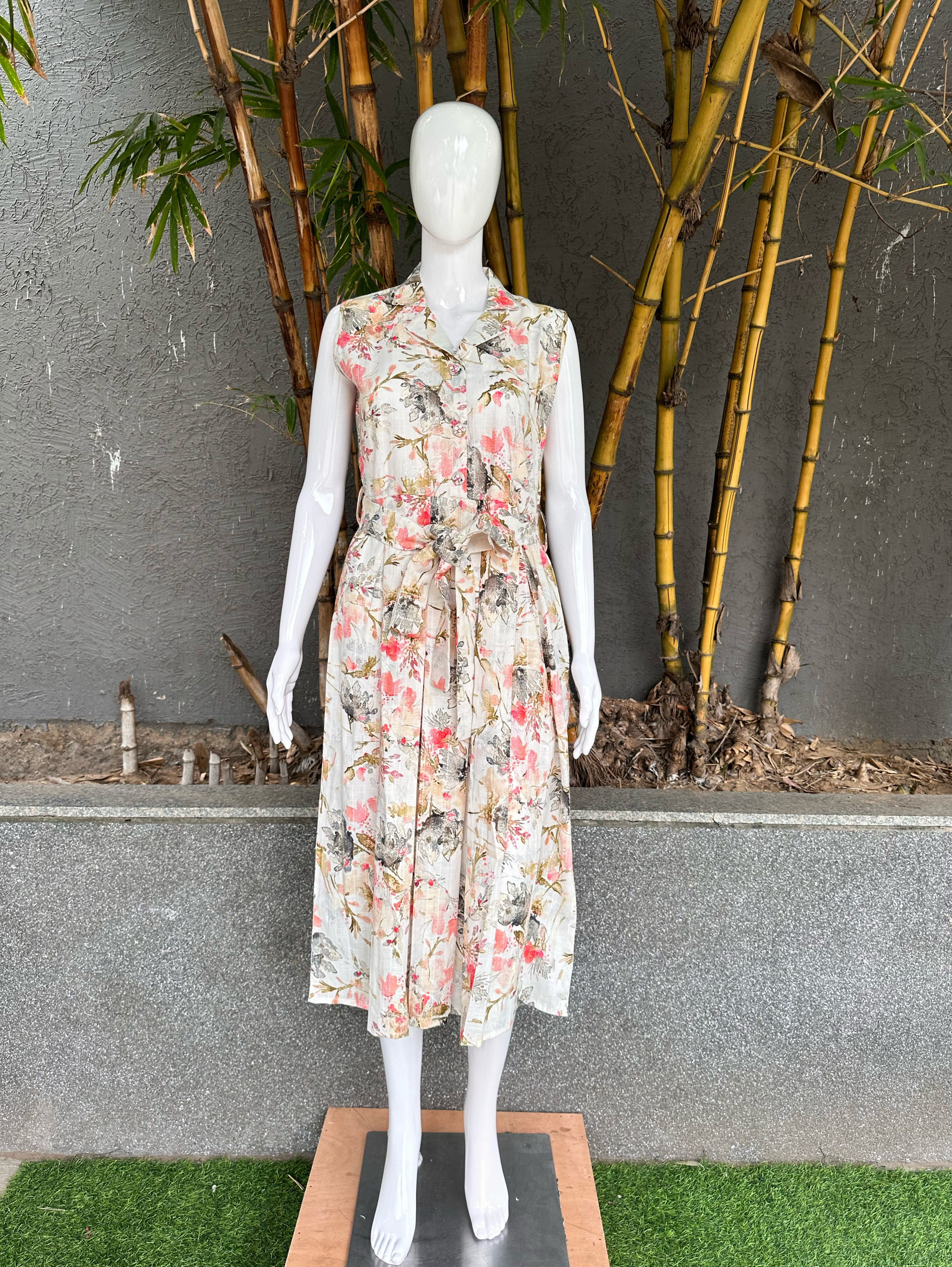 Image of Cotton Midi Dress - With Belt