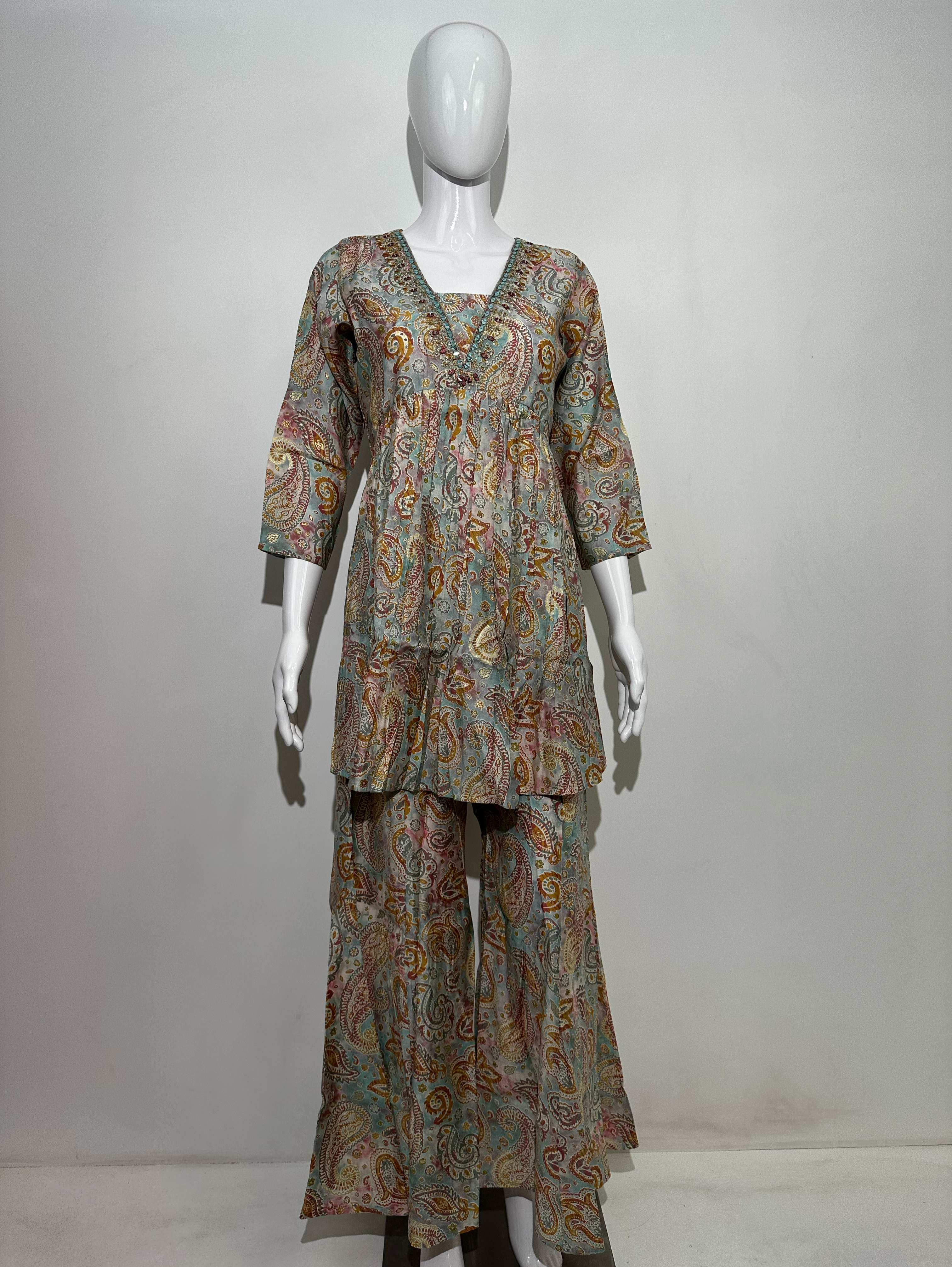Image of Muslin Bell Bottom Coords - 2 Piece