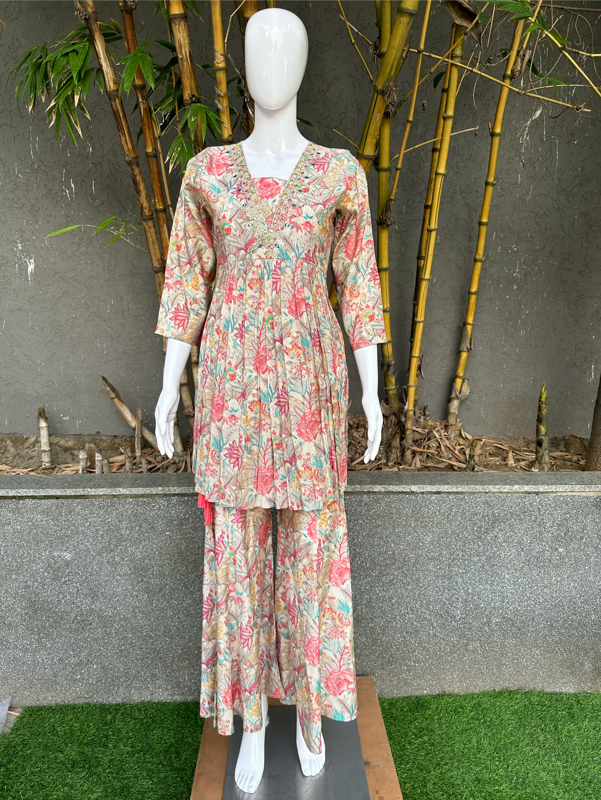 Muslin Flower Print V Neck Mirror coords