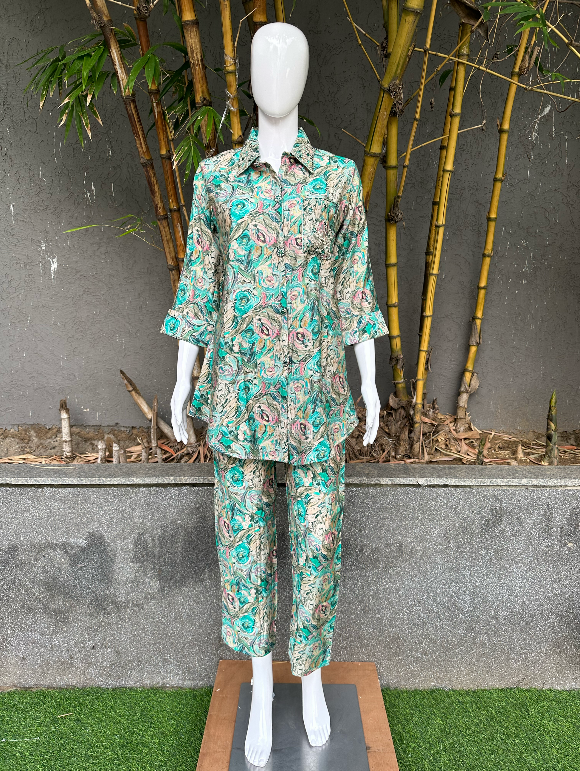 Muslin with Complete Embroidery work