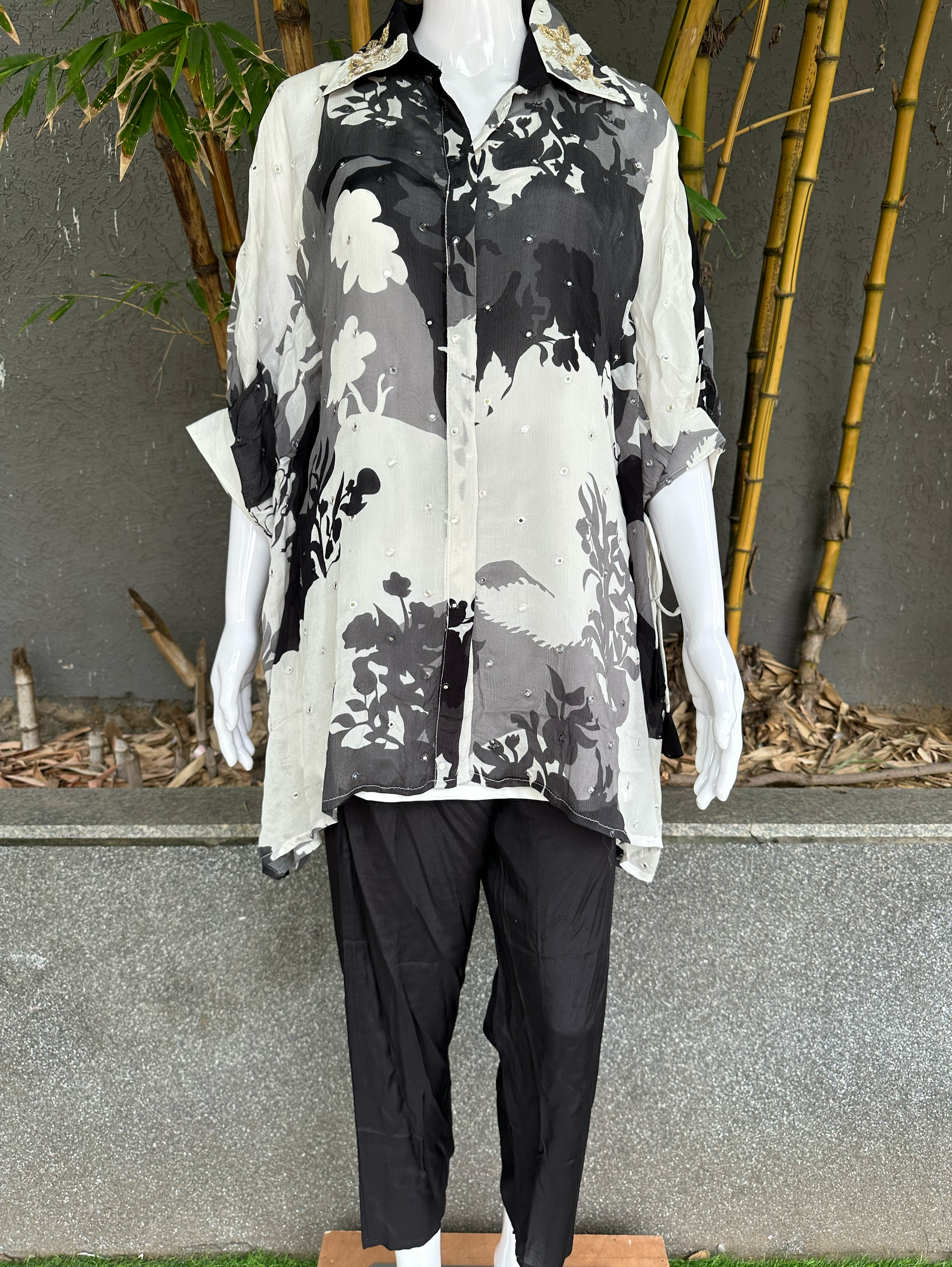Image of The Kaftan Mirror Embroidary Coords Set - 3 Piece