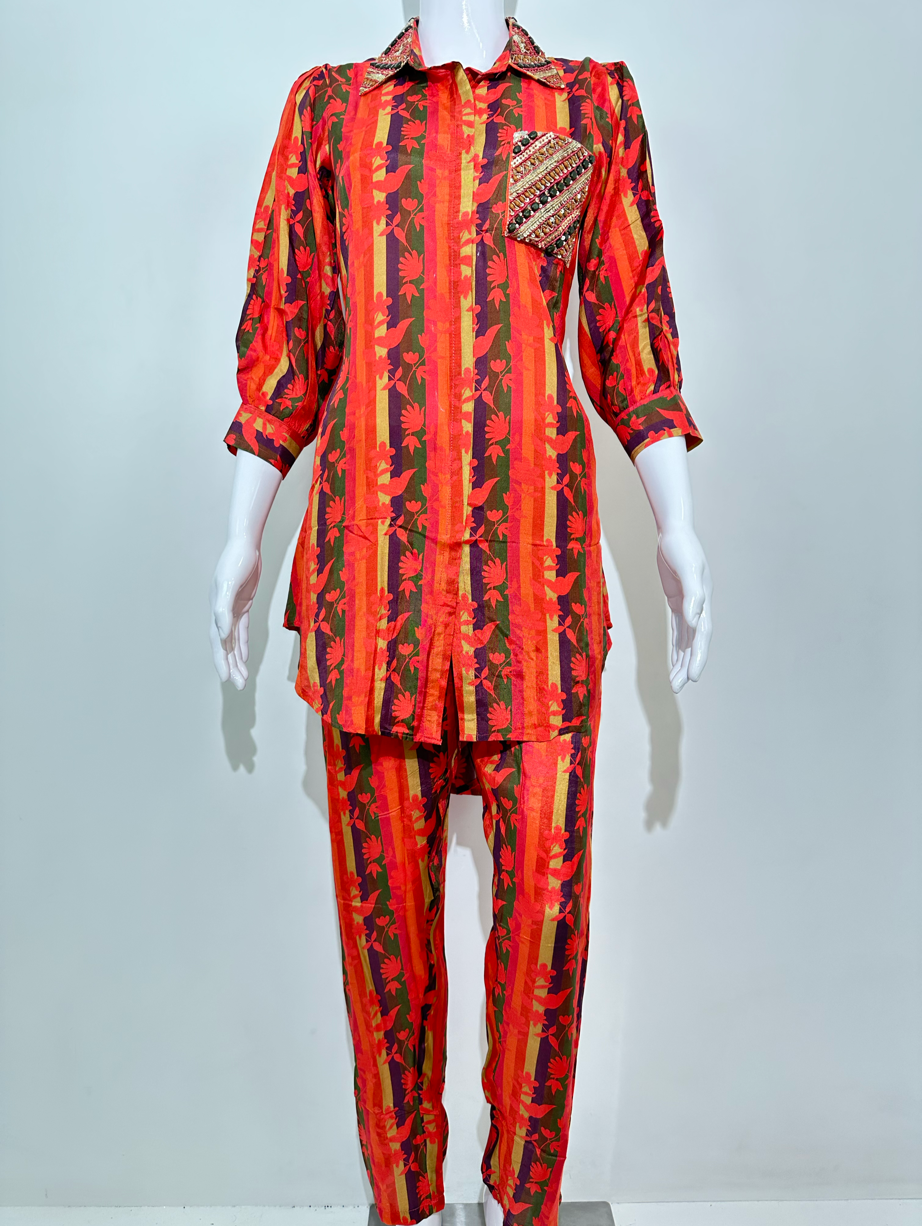 Image of Muslin Flower Print Coords with Collar and Pocket work