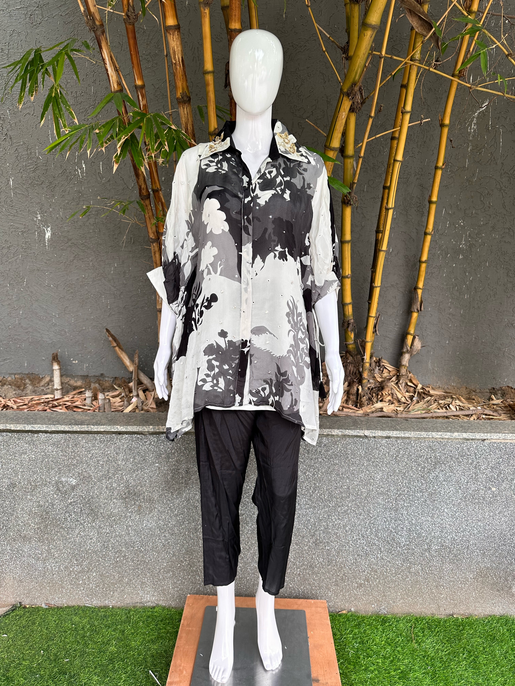 The Kaftan Mirror Embroidary Coords Set - 3 Piece