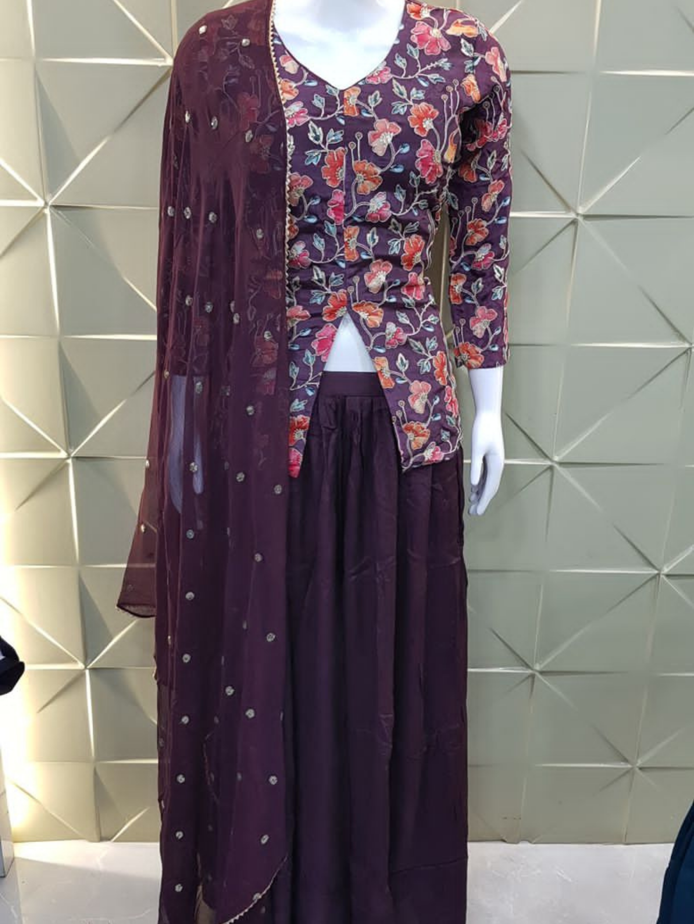 Image of Designer Georgette Set with work - 2 Piece