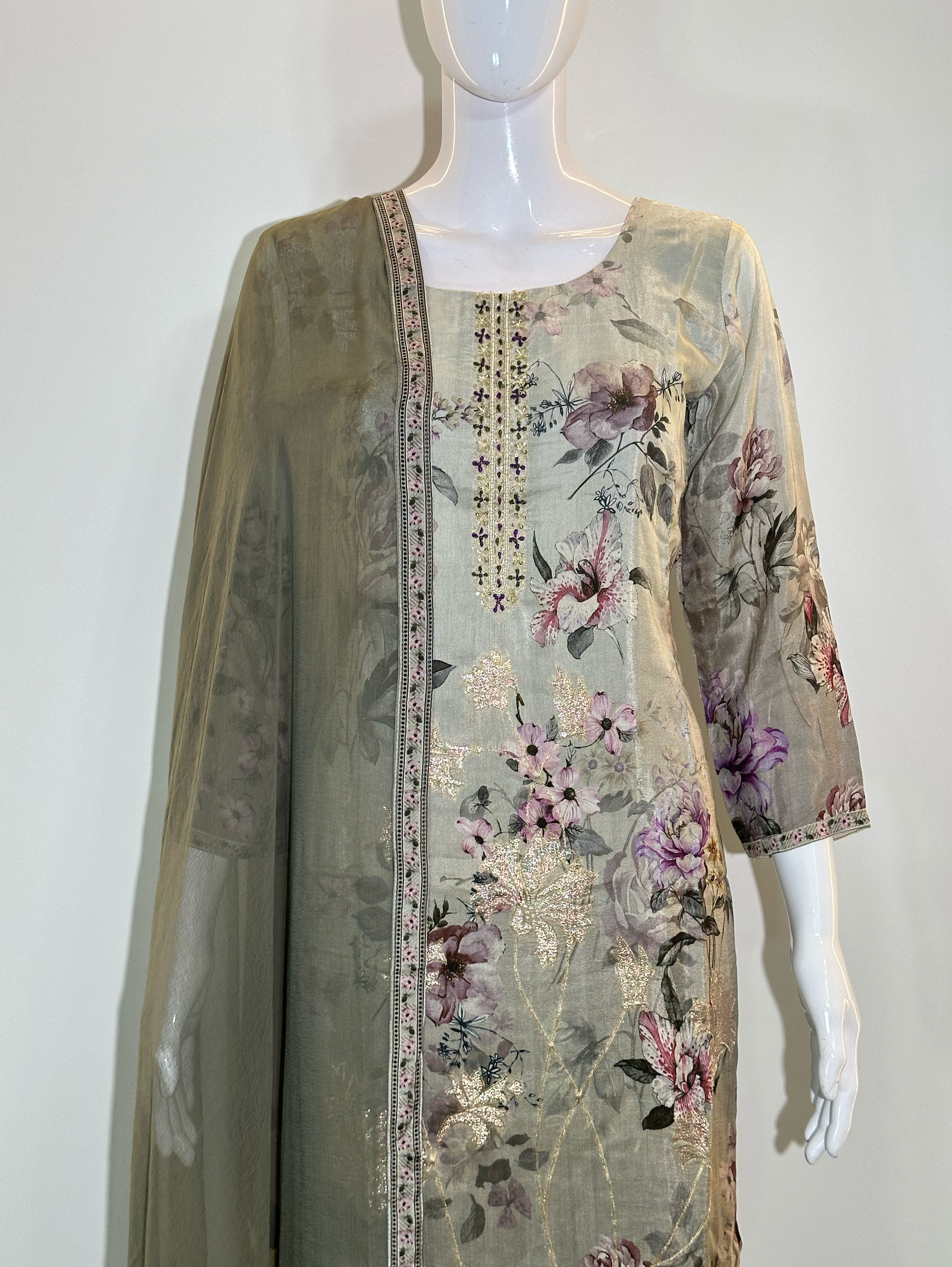 Image of Pure Crepe with work Kurti Set