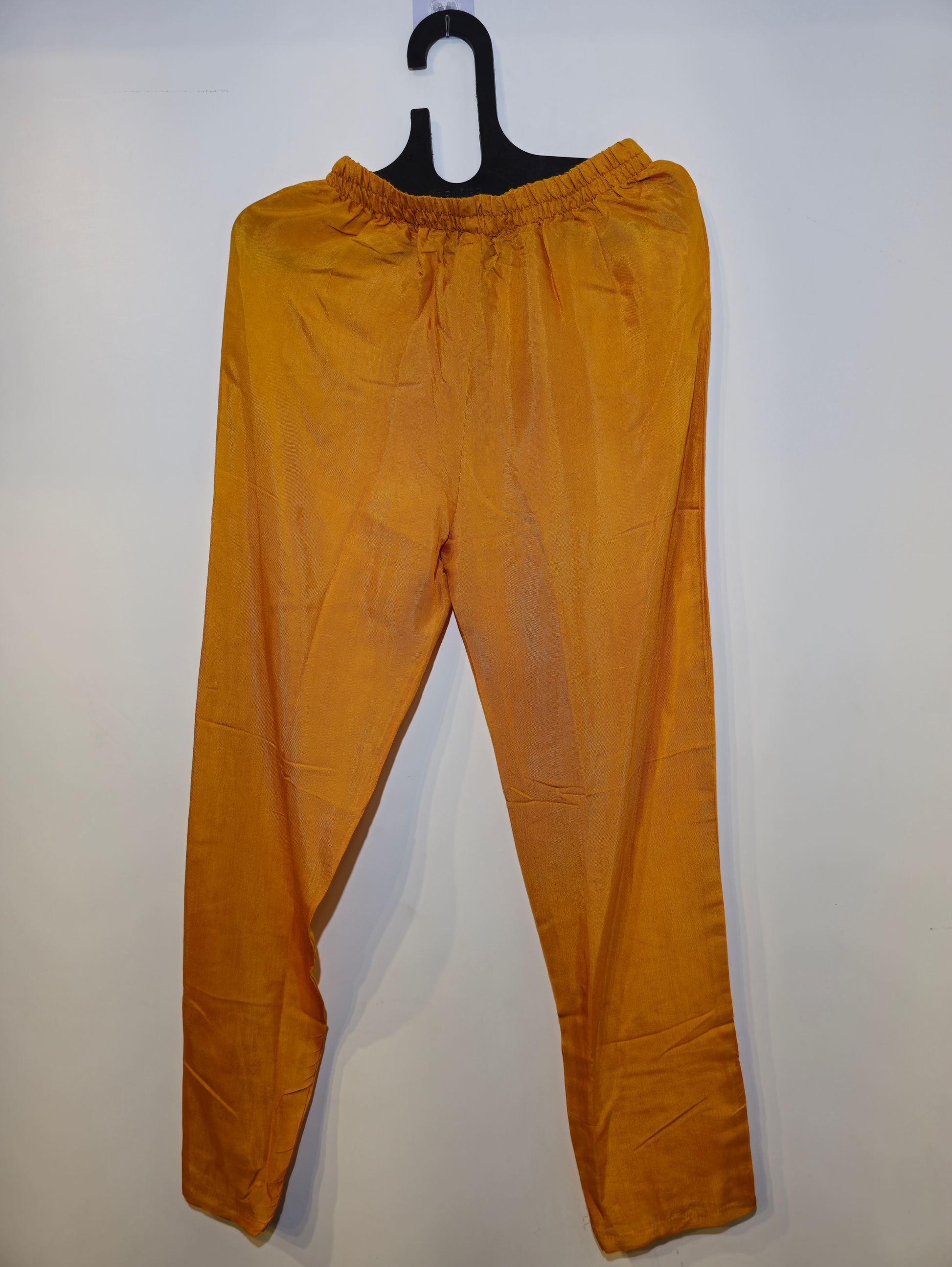 Chinnon Traditional 3 Piece