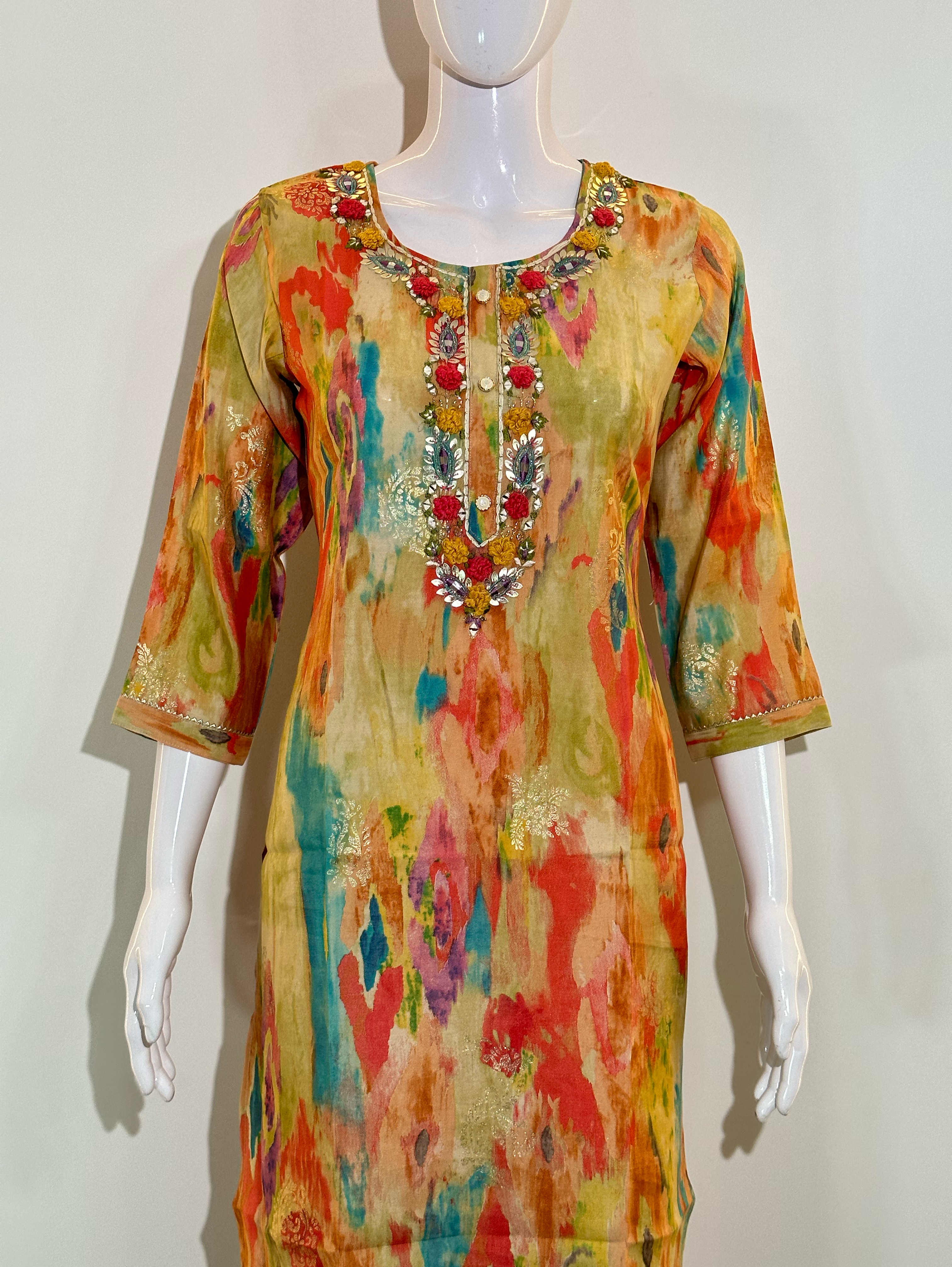 Image of Muslin Straight Kurti with work