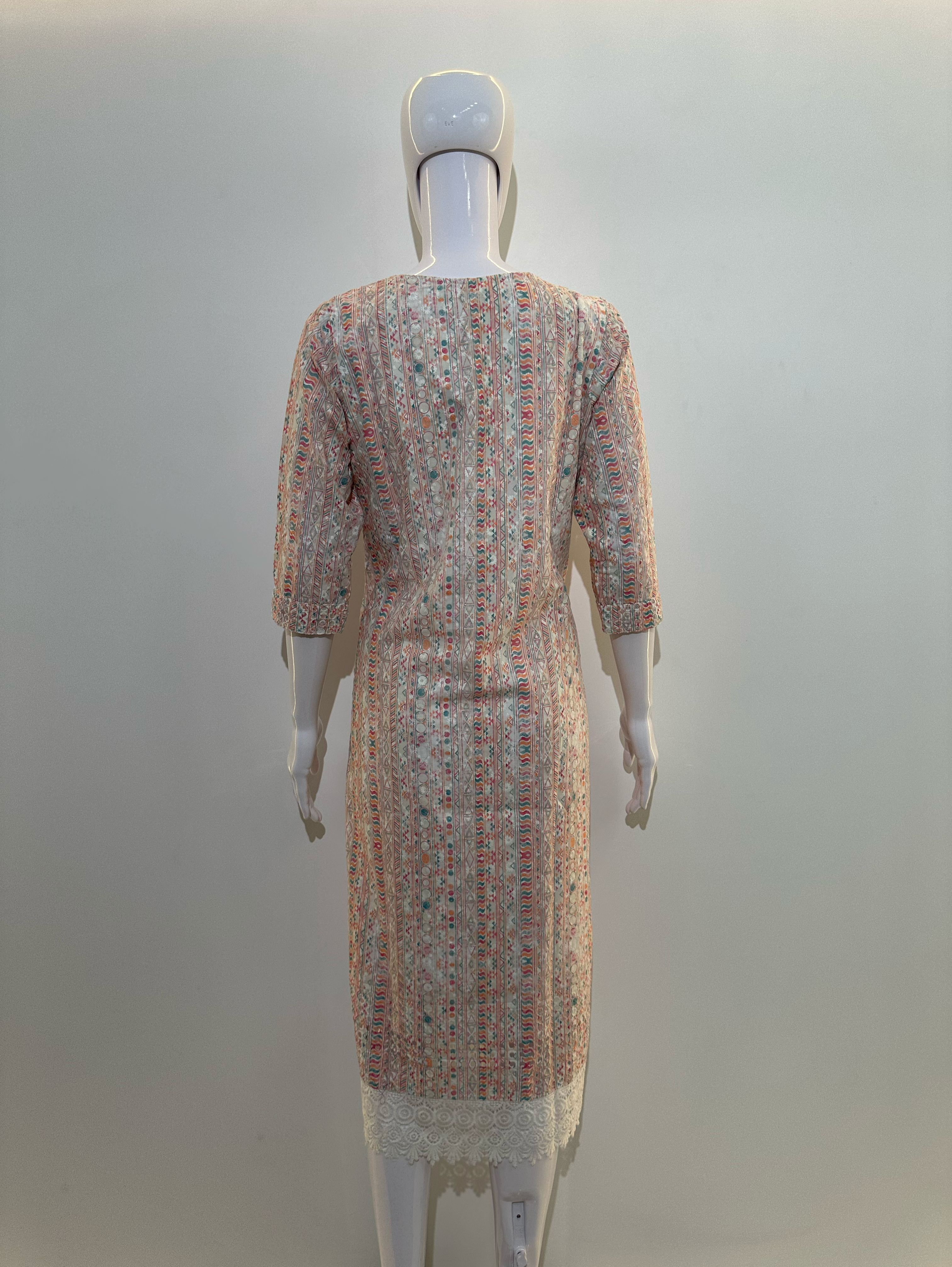 Lucknowi Embroidary with Daman Border Kurti