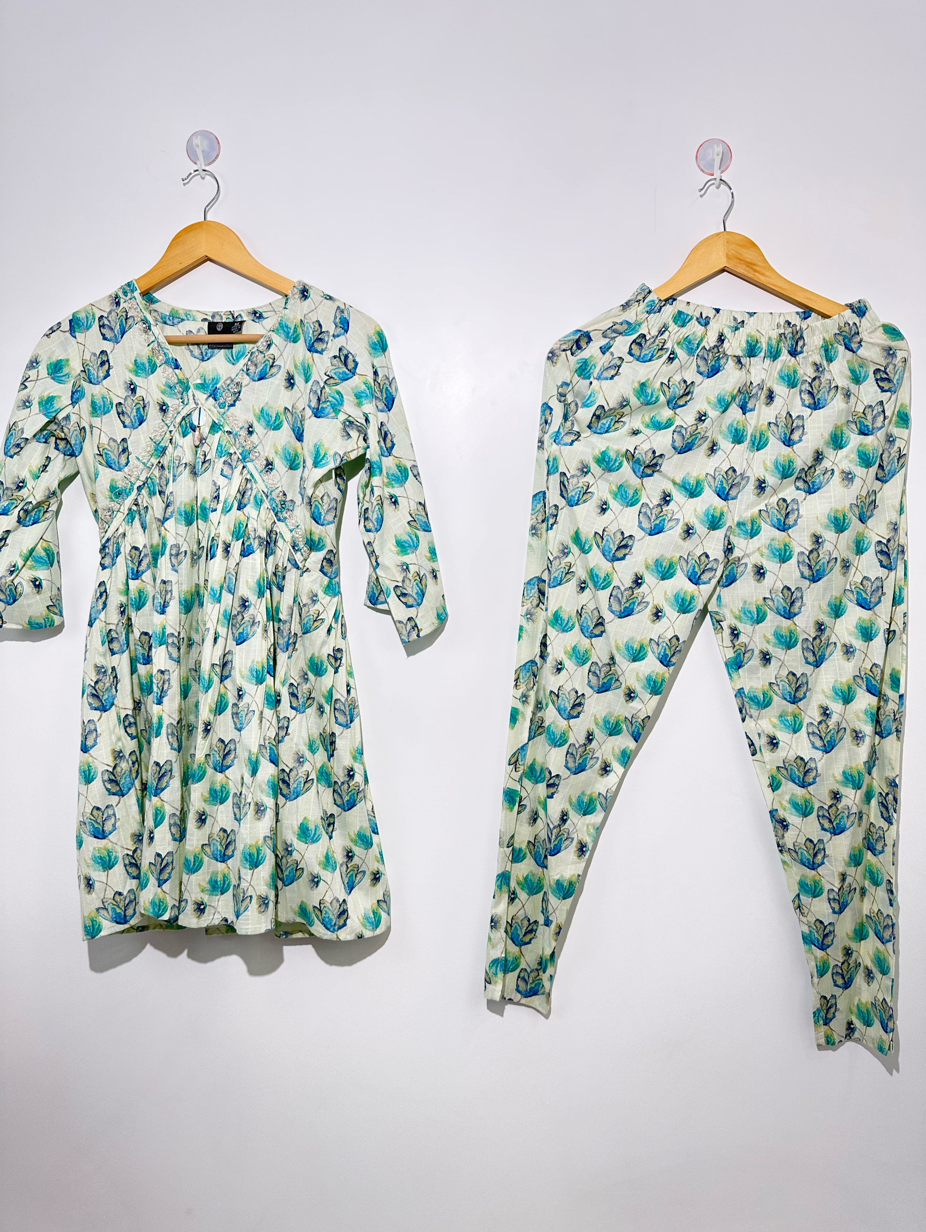 Image of Alia Cut Coord Set with Neck work