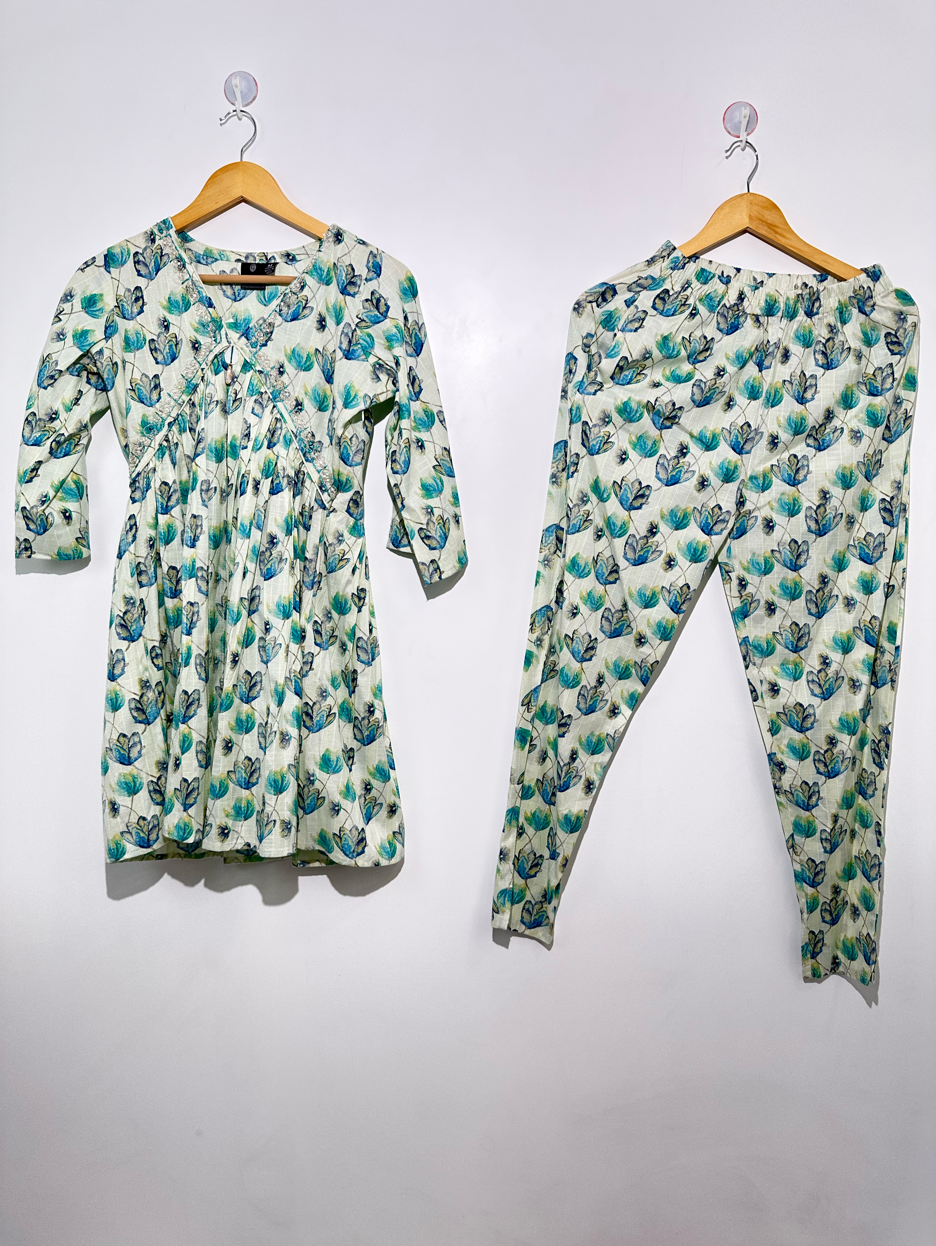 Image of Alia Cut Coord Set with Neck work