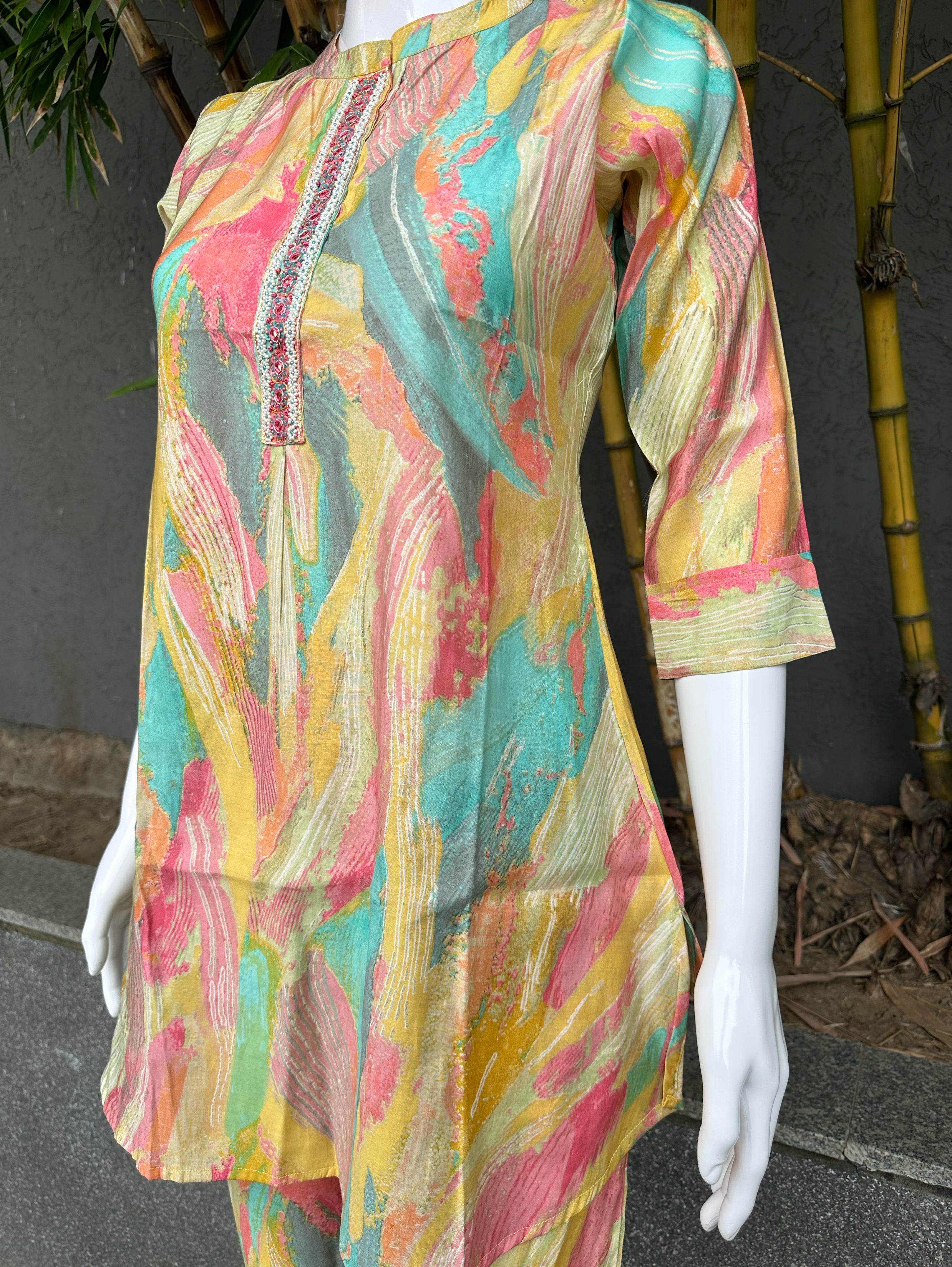 Muslin Stand Patti work Coords