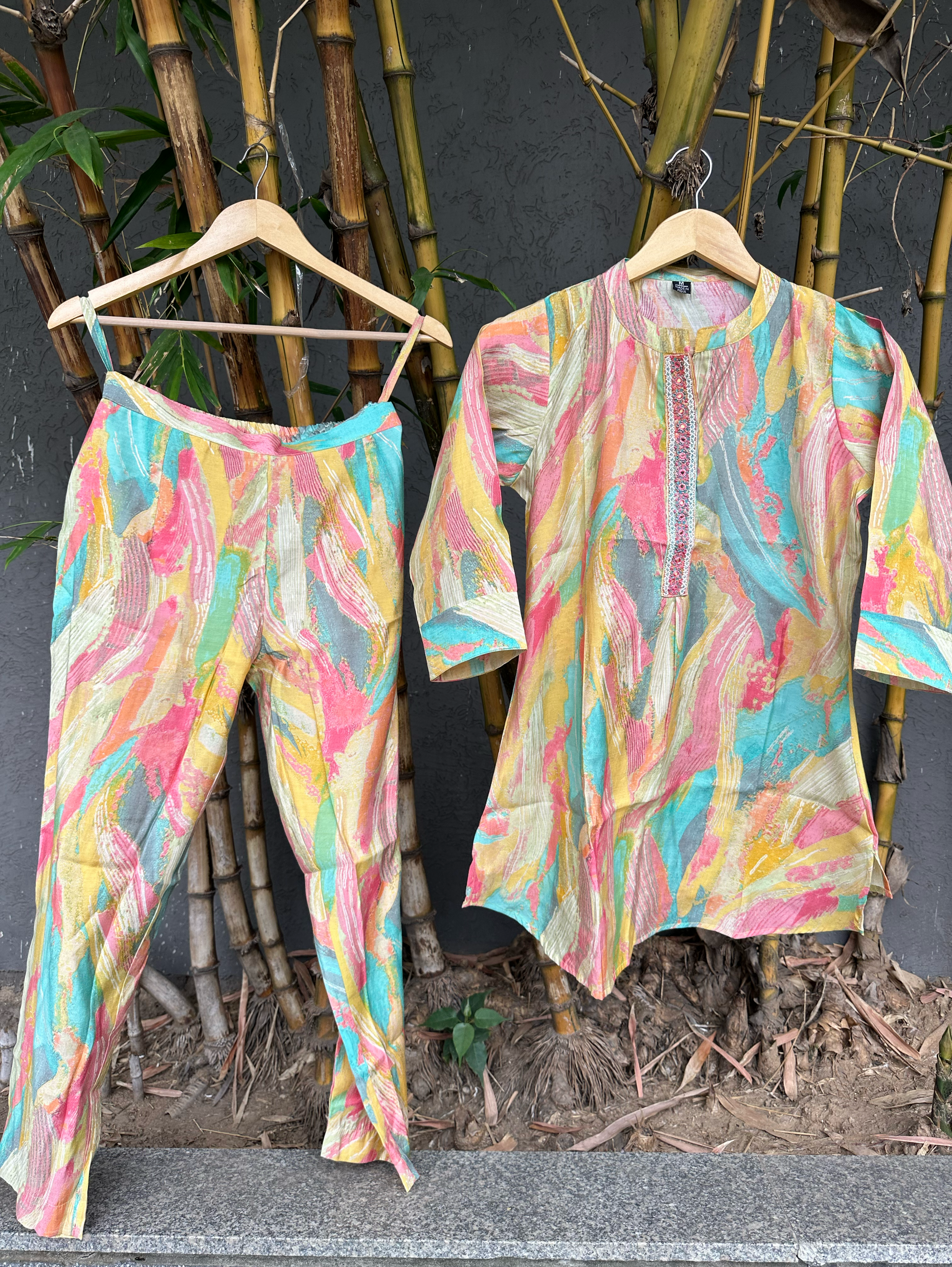 Muslin Stand Patti work Coords