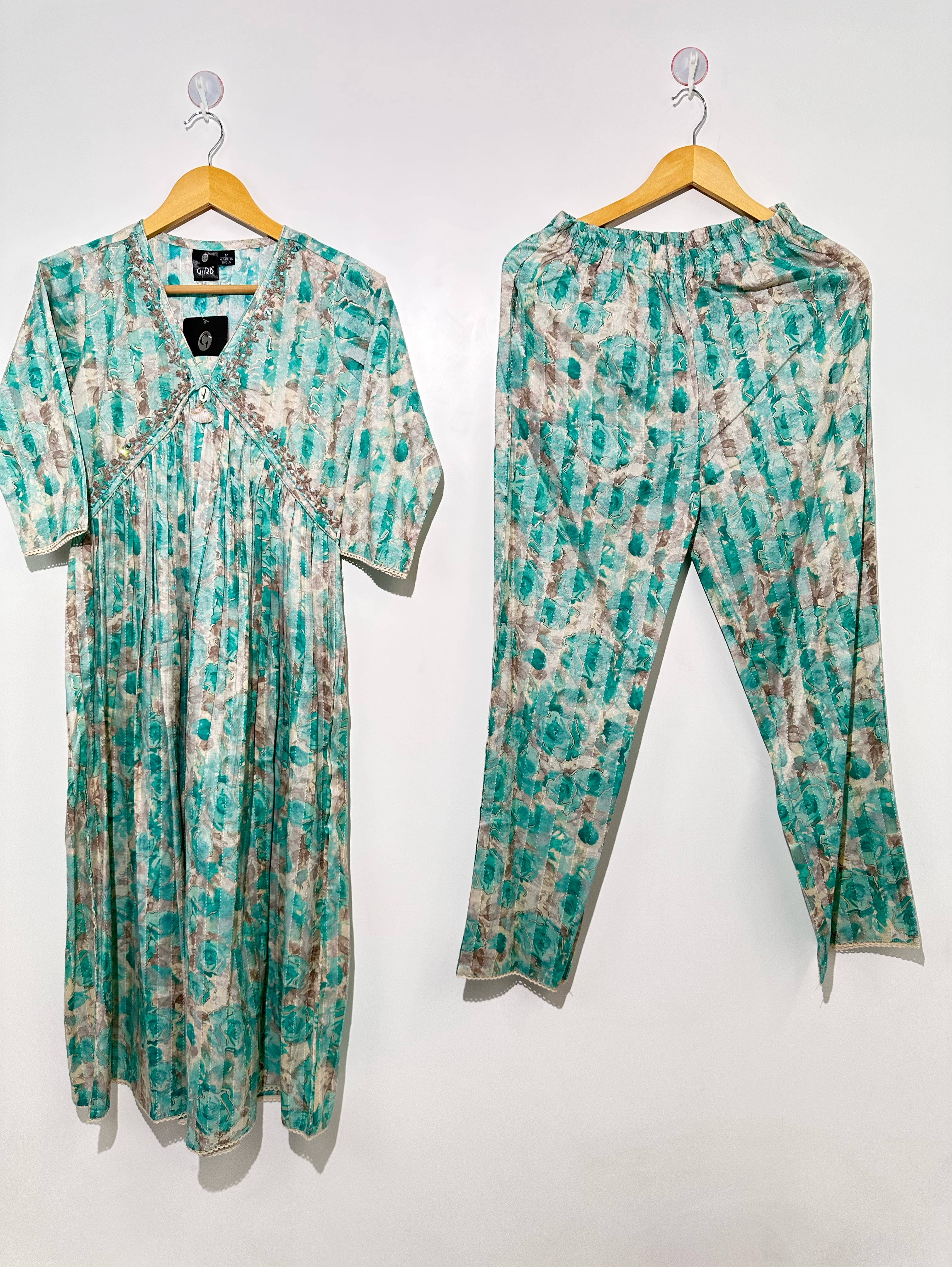 Image of Alia Cut Coord Set with Neck work