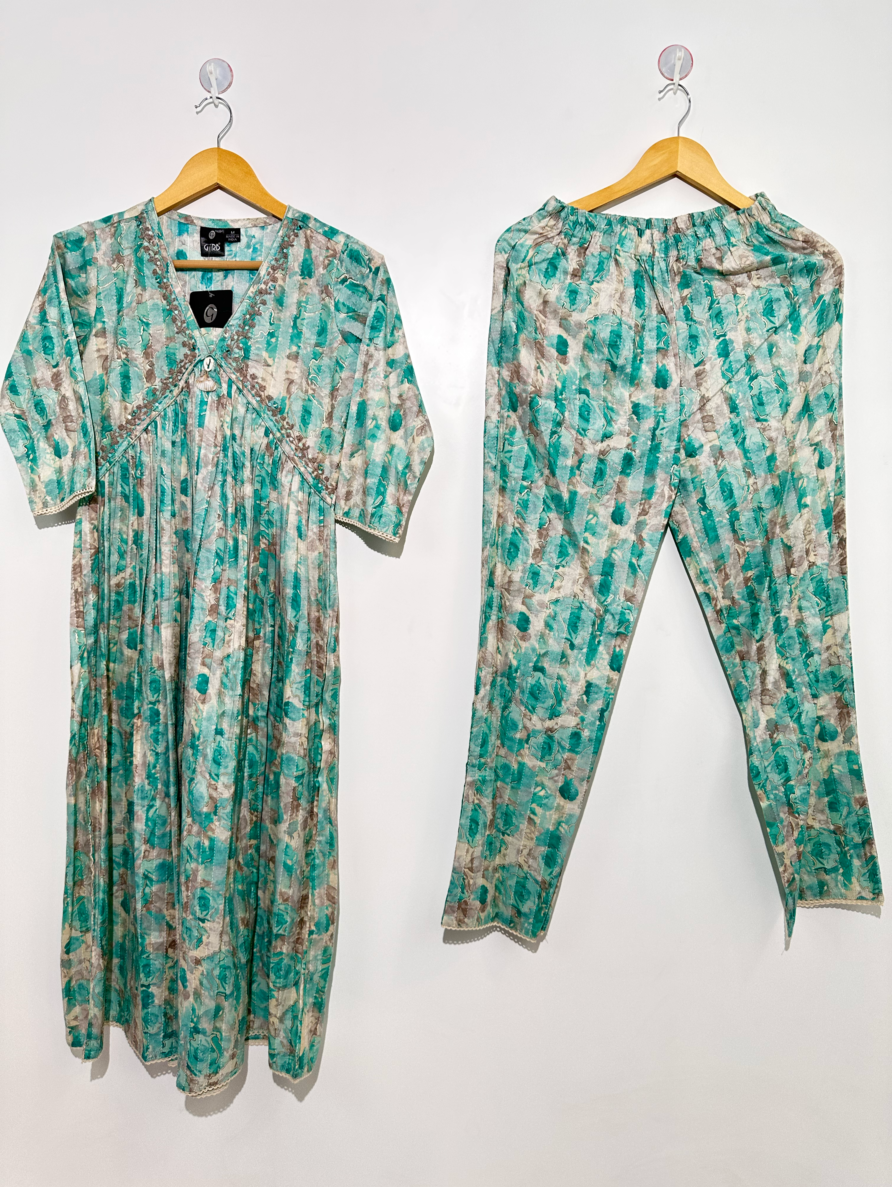 Image of Alia Cut Coord Set with Neck work