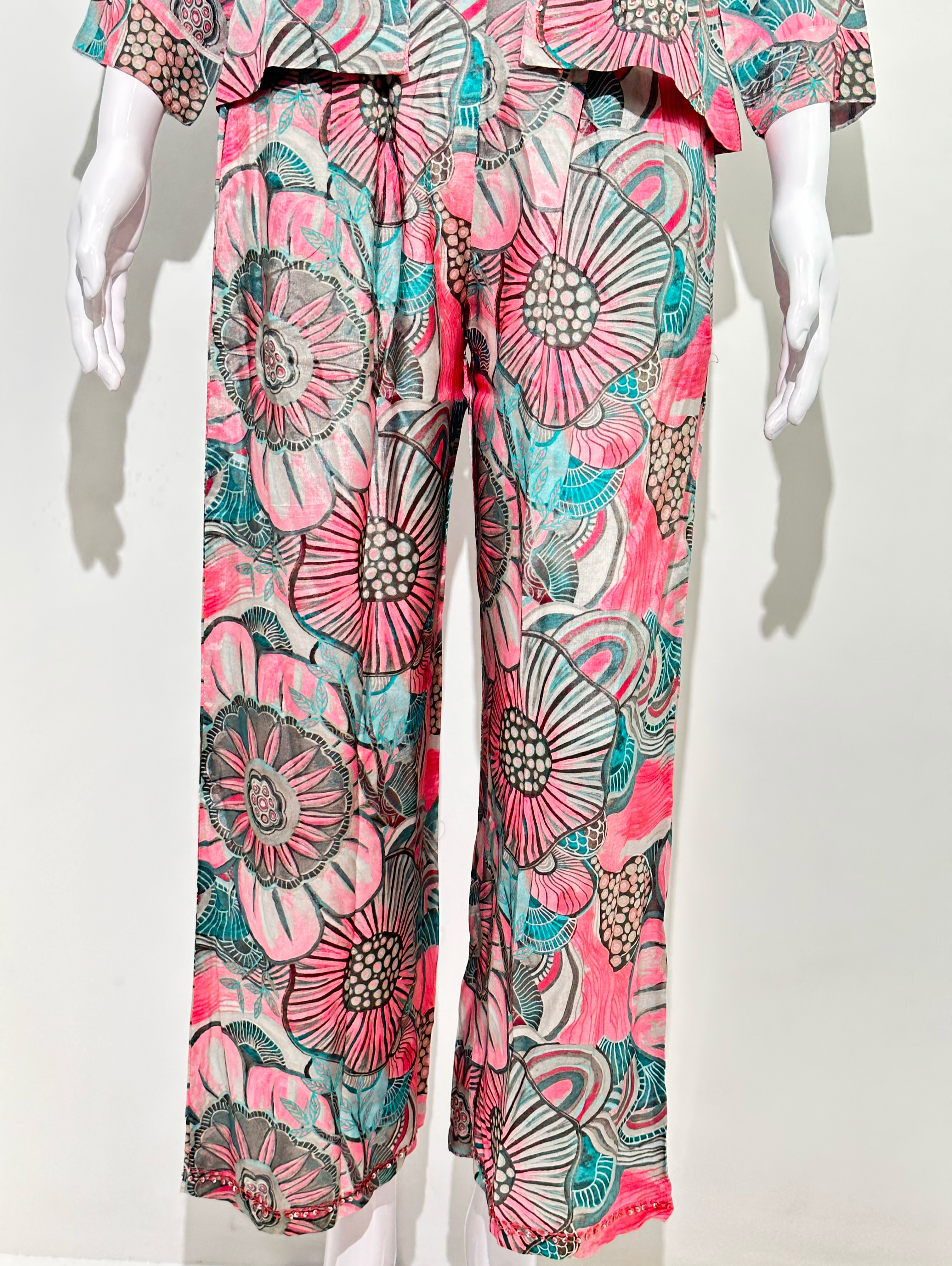 Image of Muslin Embroidery Sequence Coords - 3 Piece
