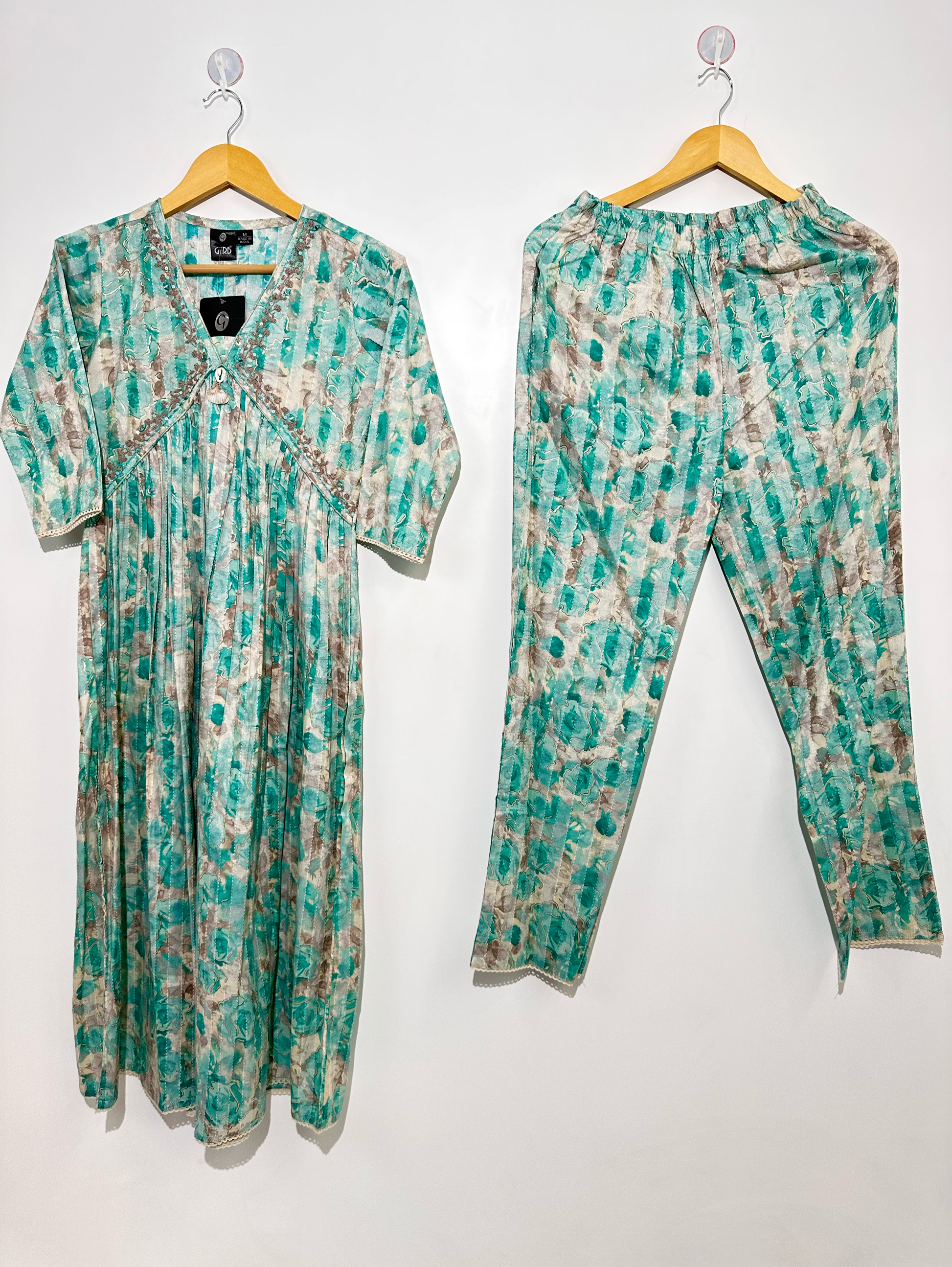 Alia Cut Coord Set with Neck work