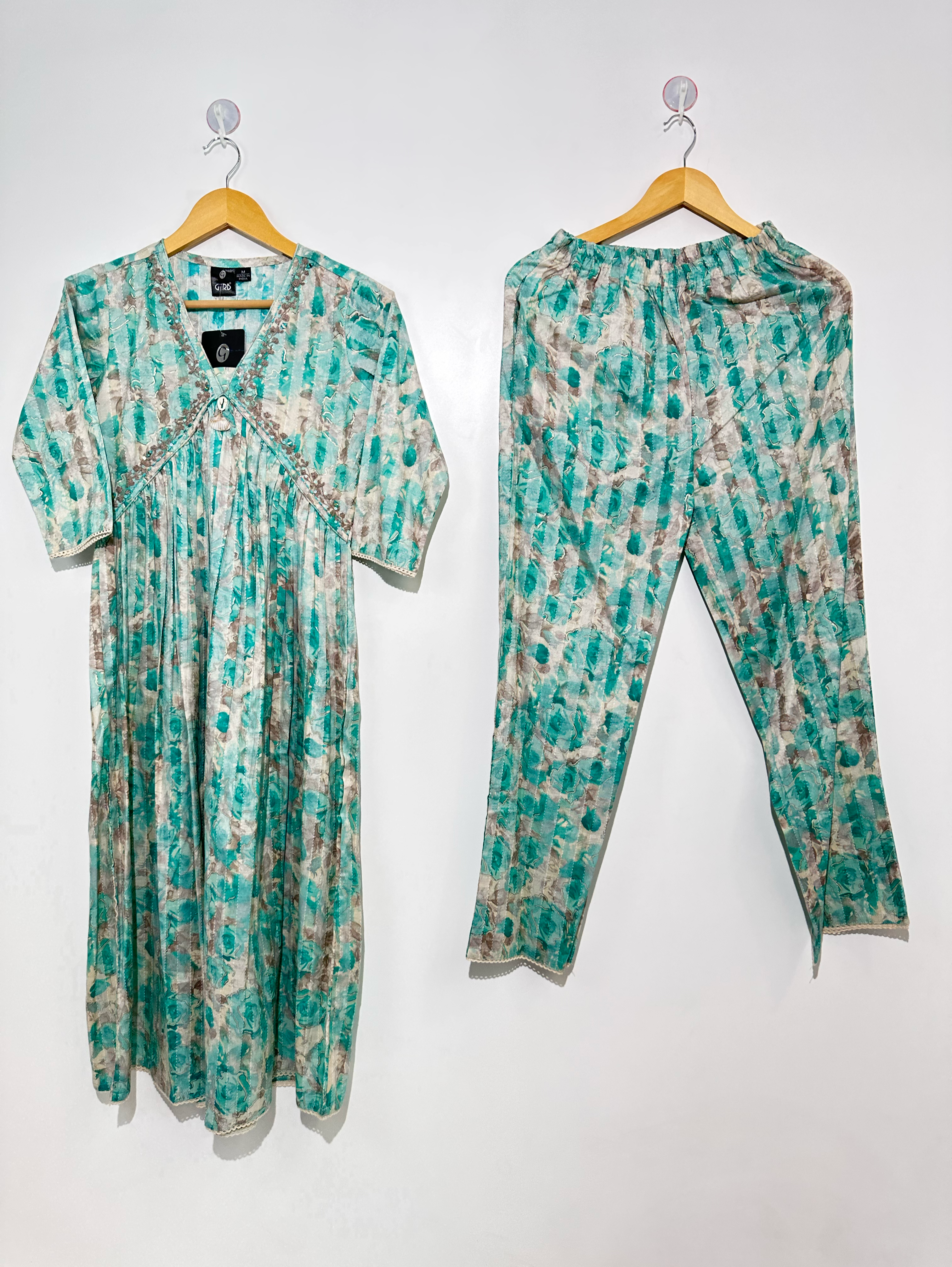 Image of Alia Cut Coord Set with Neck work