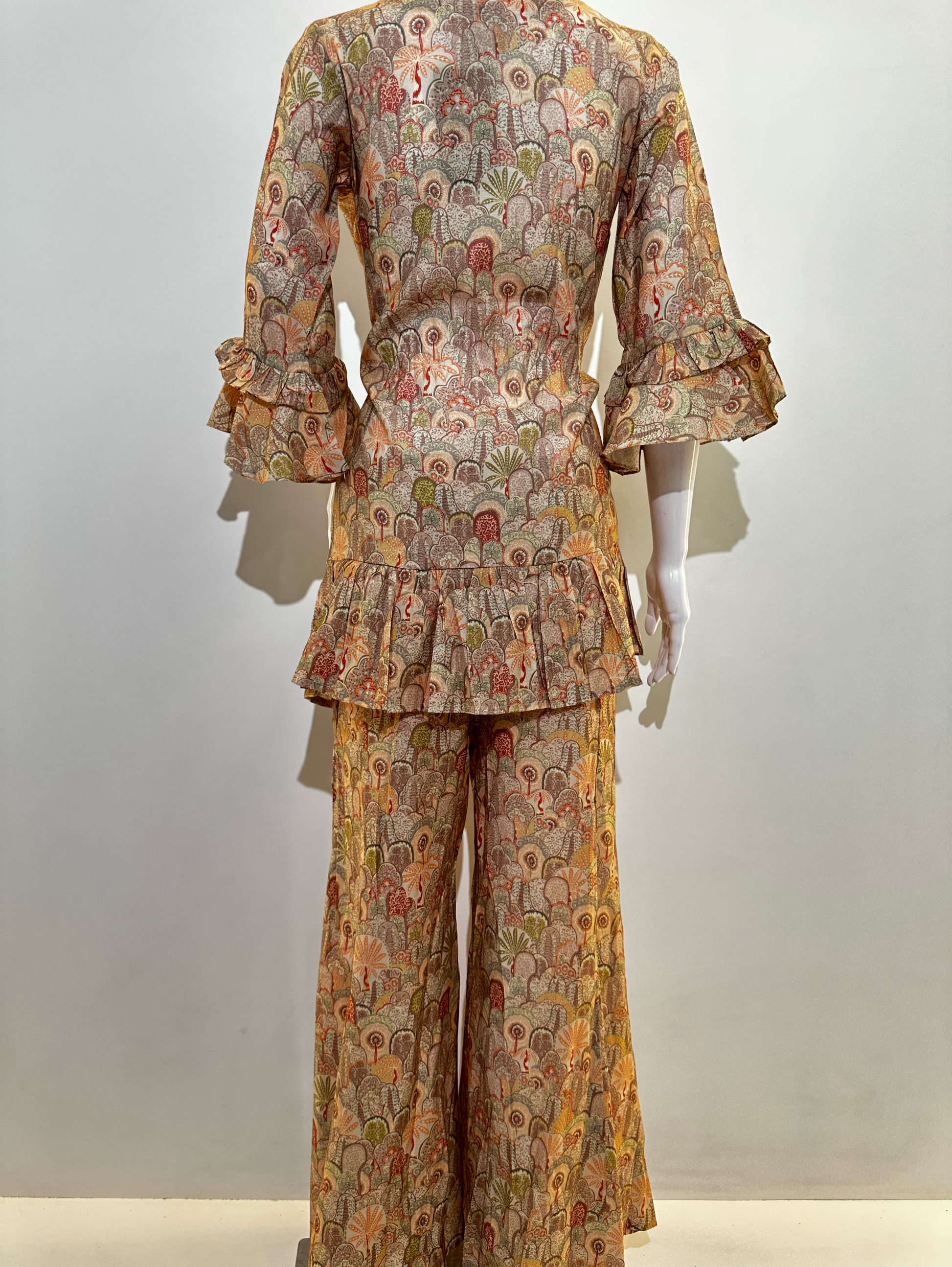 Muslin Embroidery Bell Bottom Kurti Set