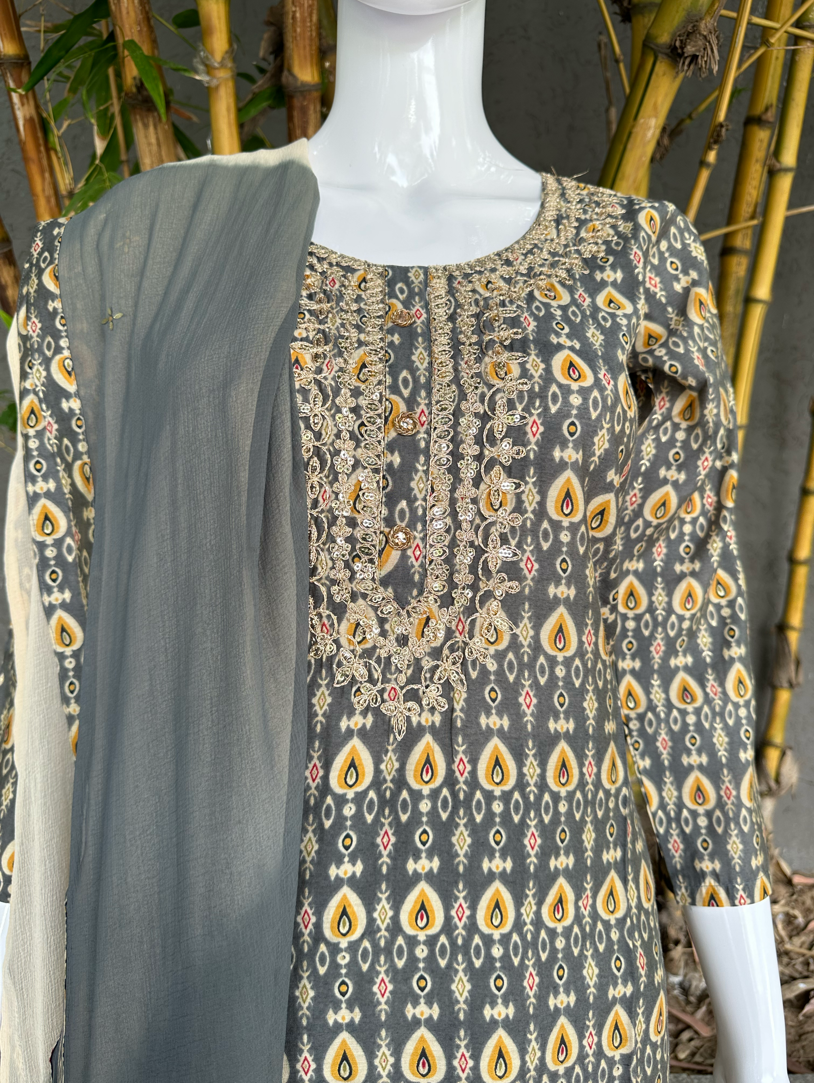 Image of Muslin Straight Kurti Set - 3 Piece