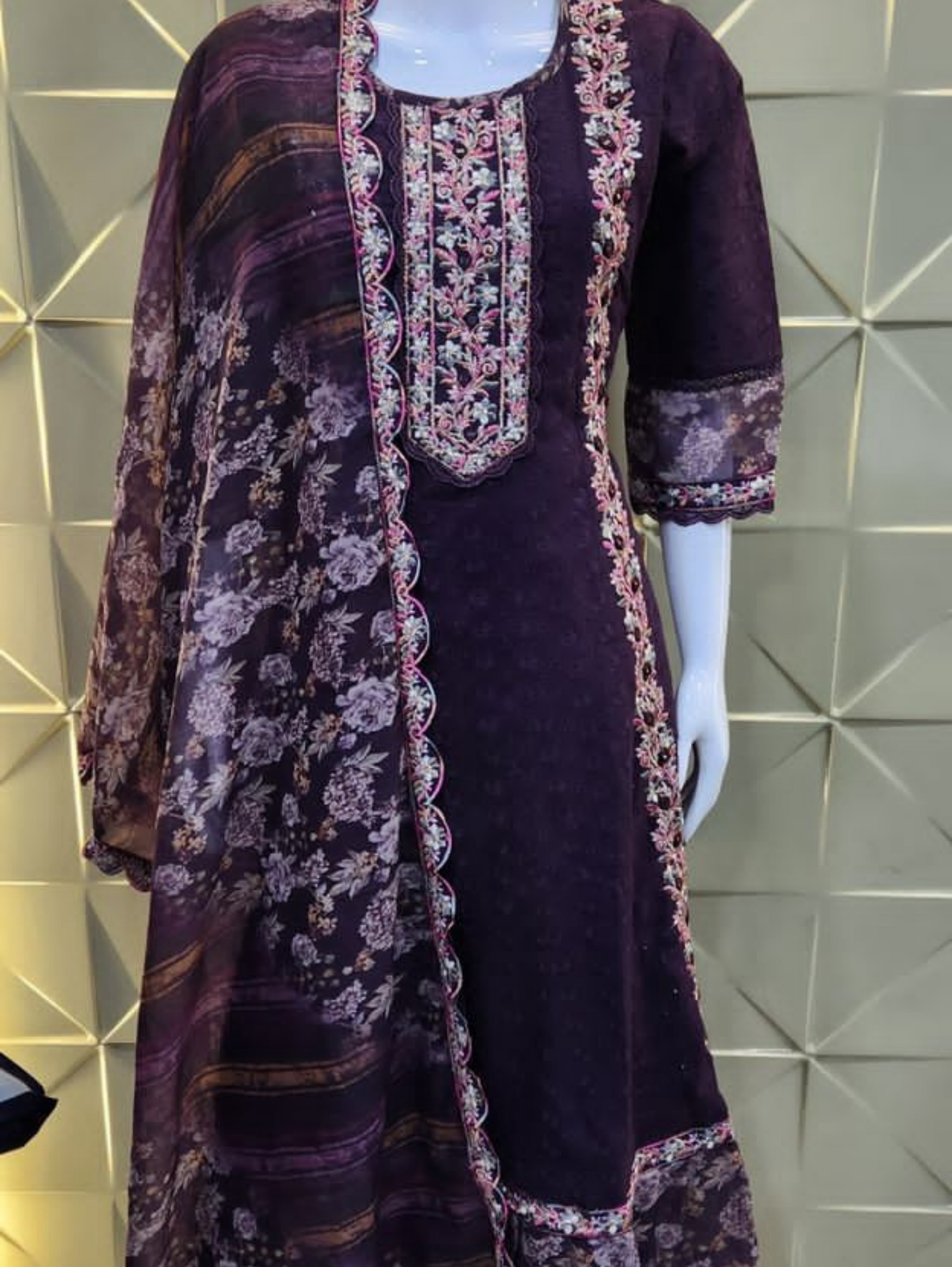 Premium Designer Traditional Kurti Set