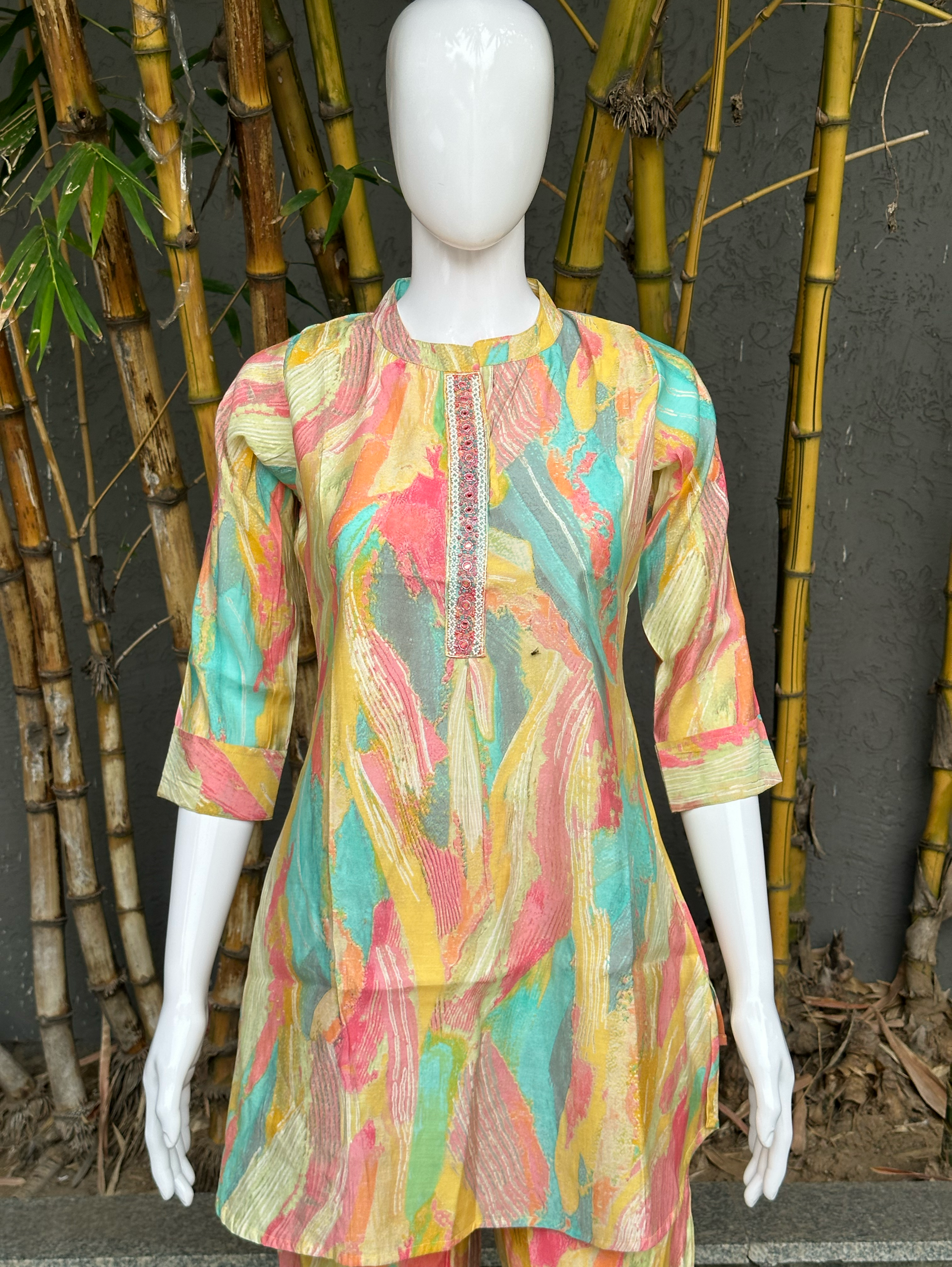 Muslin Stand Patti work Coords